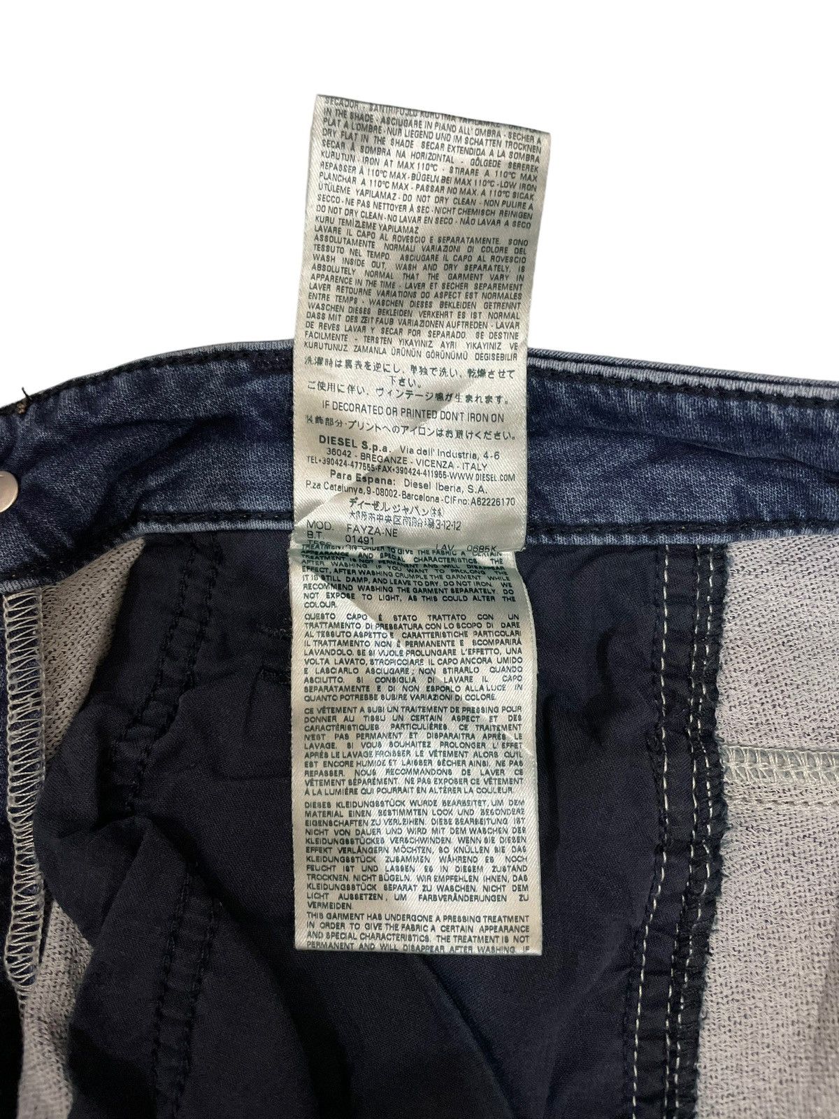 Diesel Vintage Distressed Diesel Fayza-Ne Boyfriend Fit Denim Size 27" / US 4 / IT 40 - 22 Thumbnail