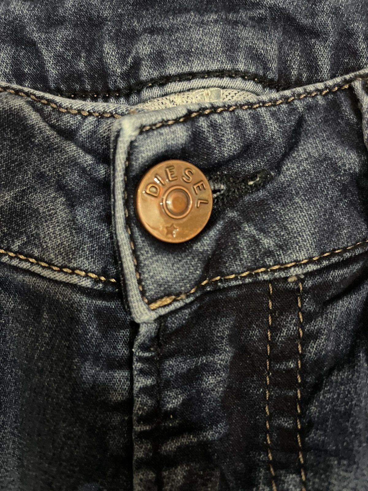 Diesel Vintage Distressed Diesel Fayza-Ne Boyfriend Fit Denim Size 27" / US 4 / IT 40 - 10 Thumbnail