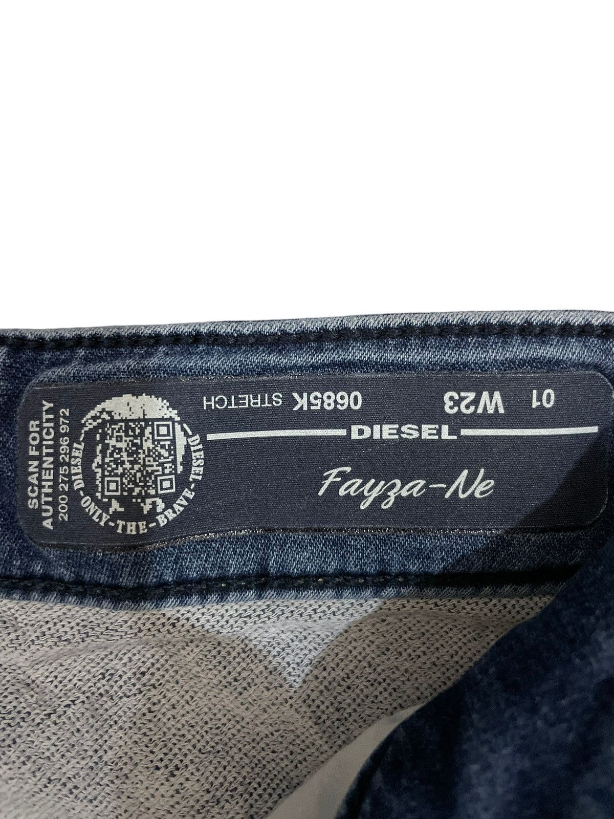 Diesel Vintage Distressed Diesel Fayza-Ne Boyfriend Fit Denim Size 27" / US 4 / IT 40 - 19 Thumbnail