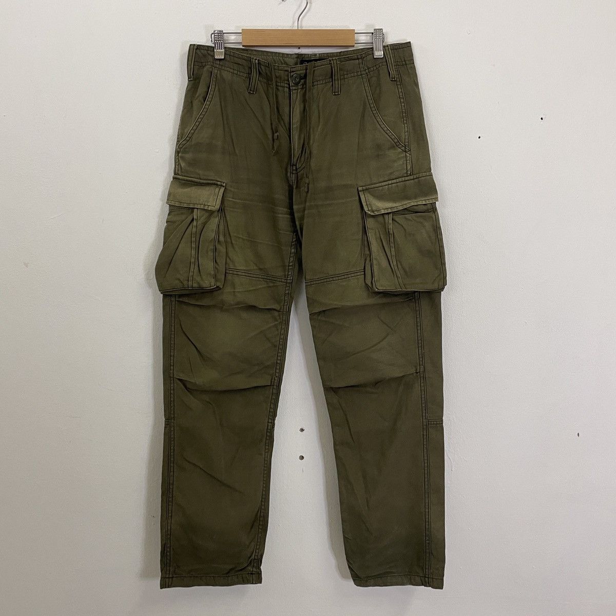 image of Archival Clothing Vintage Dog House Utility Multipocket Tactical Cargo Pants in Green (Size 31)