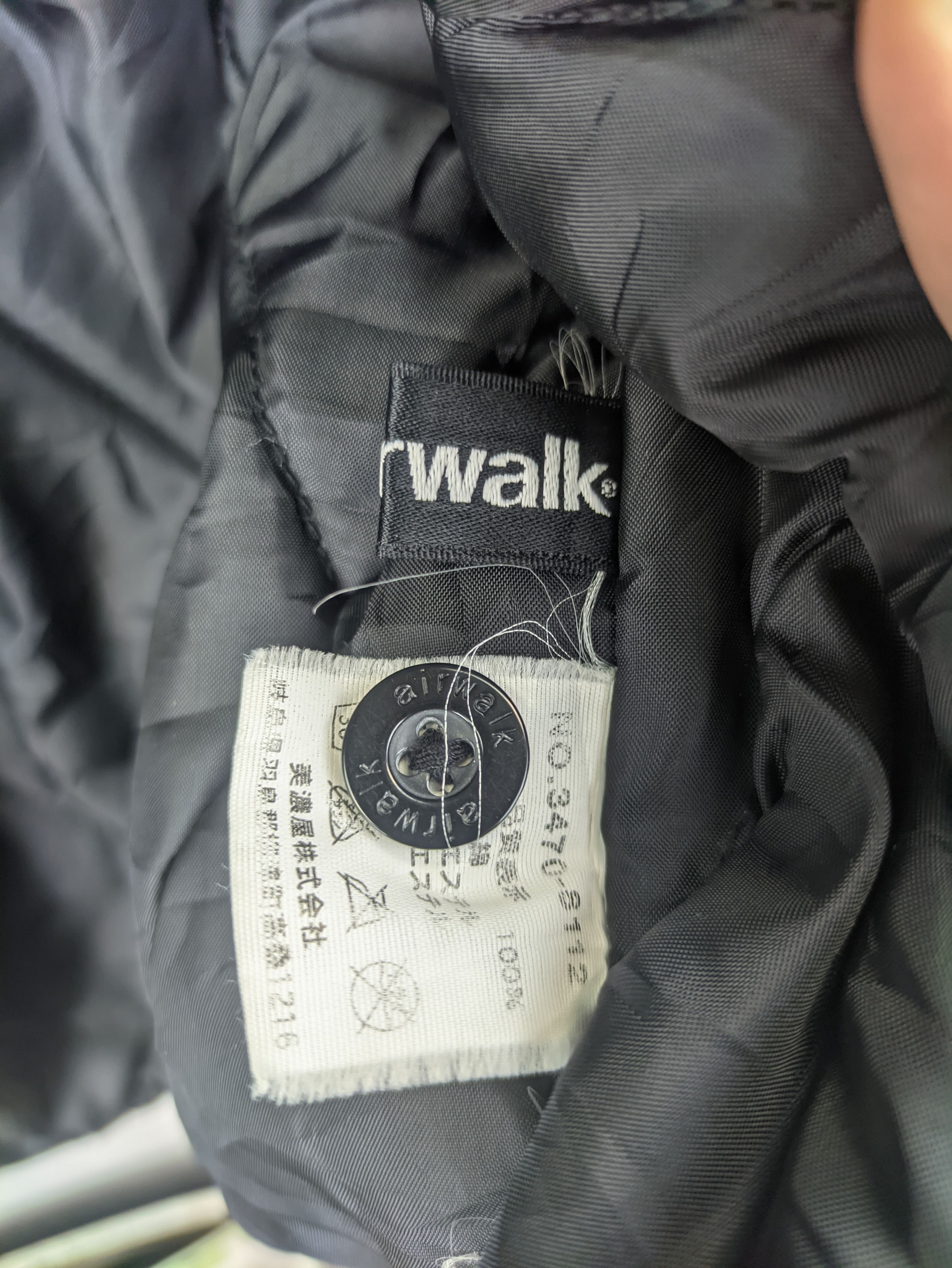 Airwalk Steals🔥Vintage Corduroy Jacket Button Up by Airwalk Size US M / EU 48-50 / 2 - 4 Thumbnail