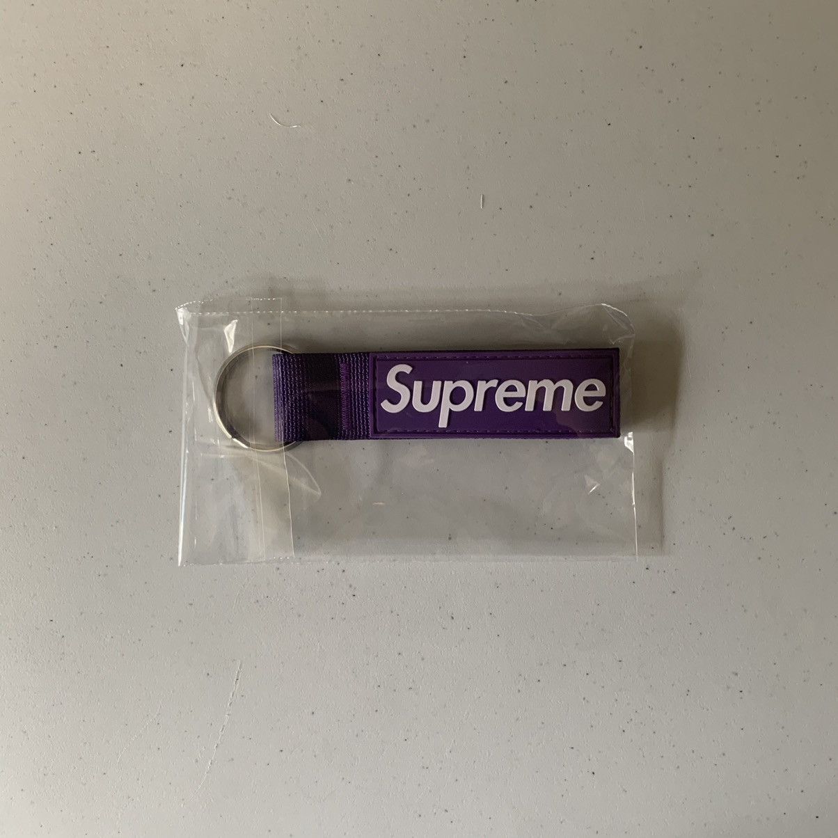 Supreme FREE SHIPPING Supreme Webbing Keychain Purple Size ONE SIZE - 1 Thumbnail
