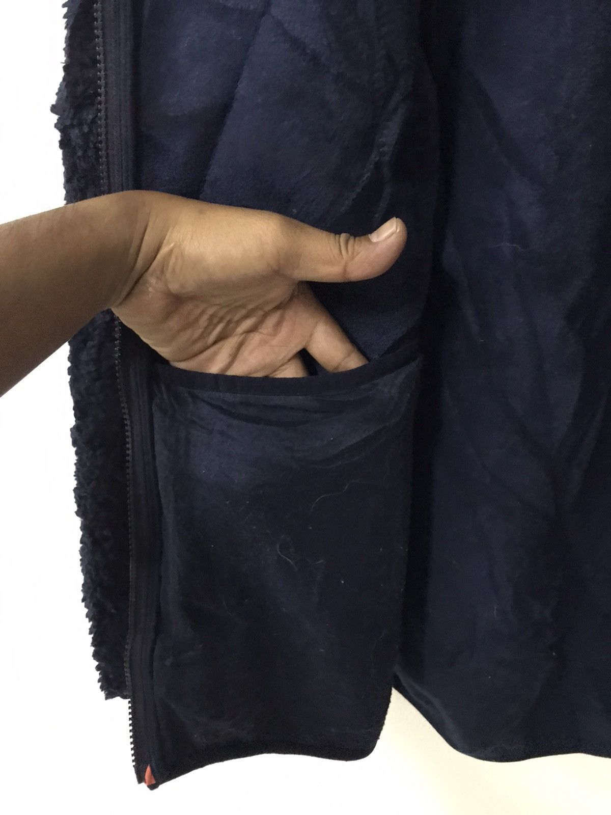 JW Anderson × Uniqlo Jw anderson uniqlo sherpa not deep pile colour block Size US XL / EU 56 / 4 - 11 Thumbnail