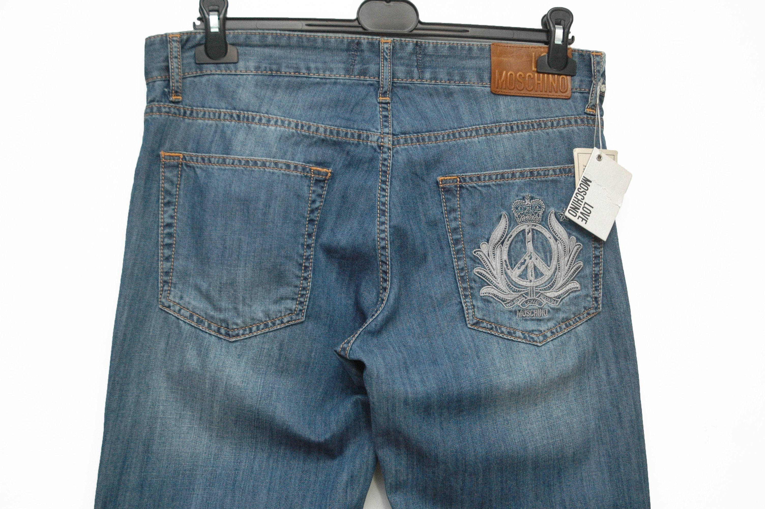 Moschino NWT Moschino Love Vintage Jeans Denim Size US 30 / EU 46 - 1 Thumbnail