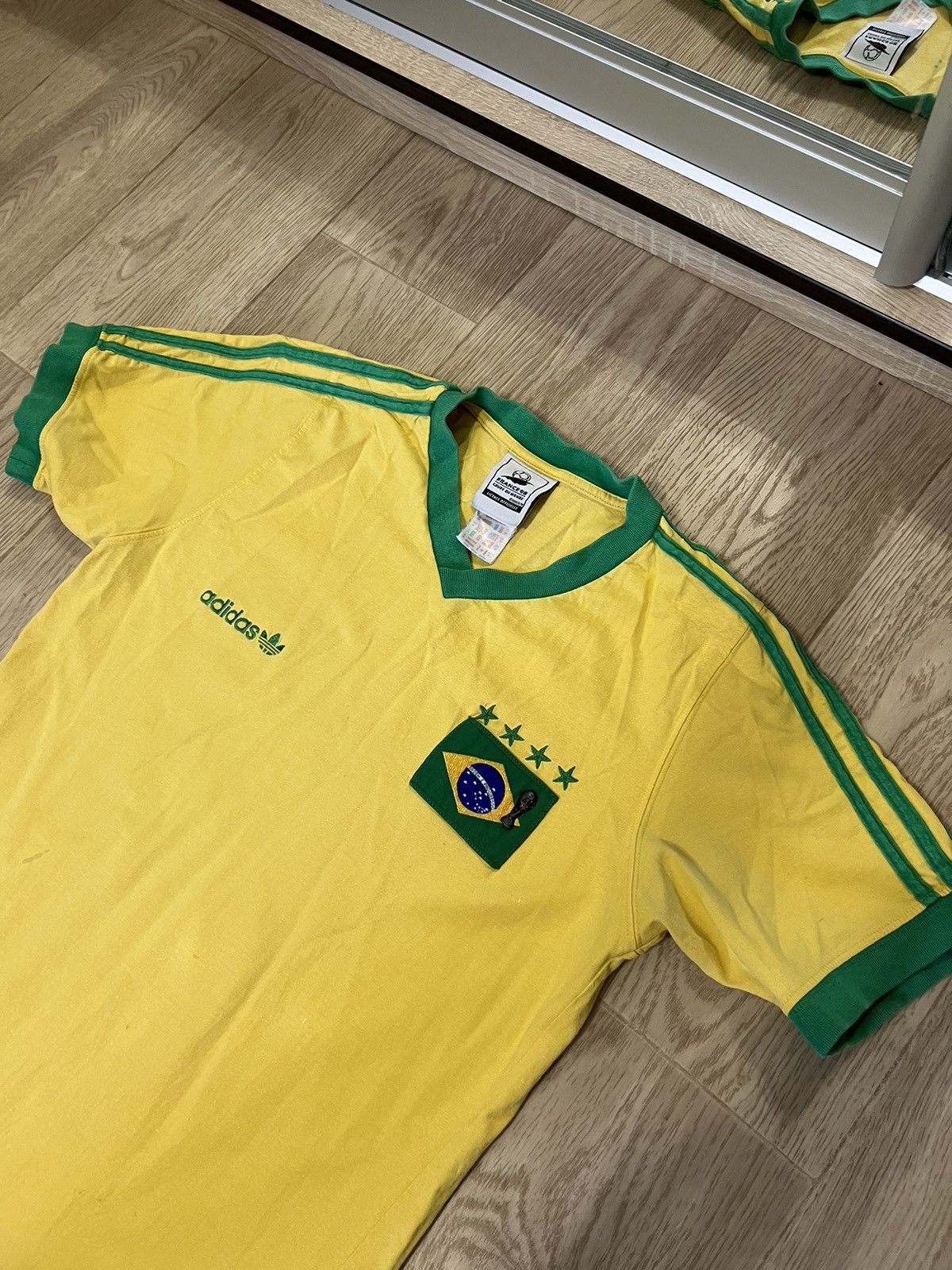 Adidas 1998 Adidas World Cup Brazil Tee Soccer Jersey T Shirt Size US M / EU 48-50 / 2 - 2 Thumbnail
