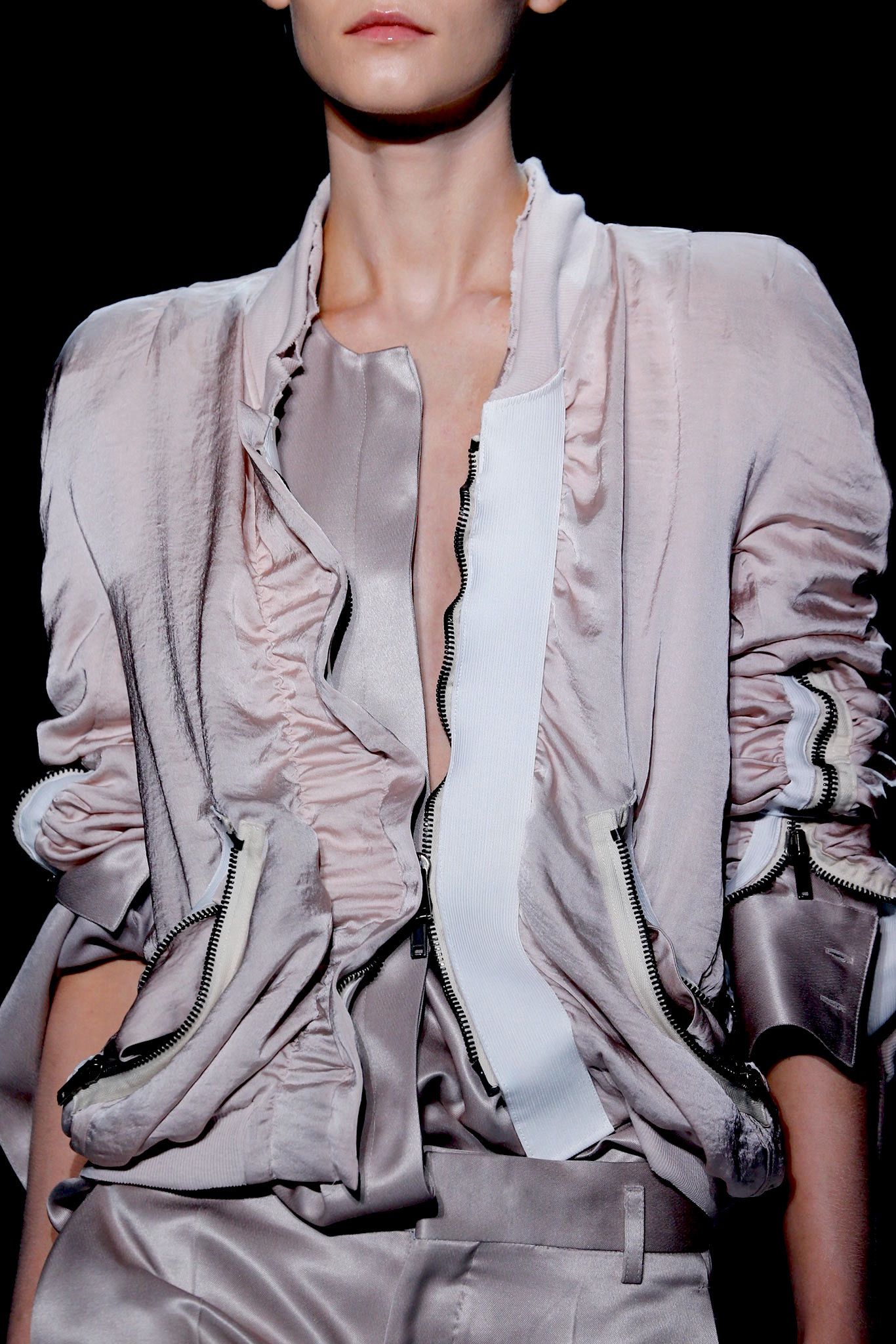 Haider Ackermann RARE SS15 PEARL BLUSH SILKY CREPE SATIN SHIRT Size US L / EU 52-54 / 3 - 7 Thumbnail