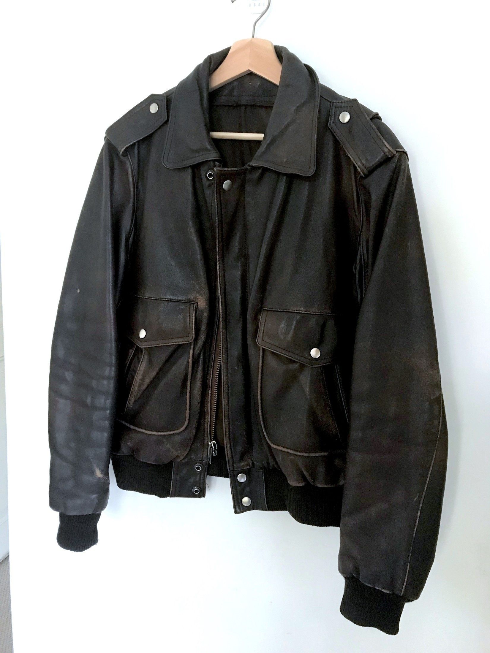 Vintage FINAL DROP 70'S A2 AVIATOR BOMBER IN DISTRESSED LEATHER Size US M / EU 48-50 / 2 - 6 Thumbnail