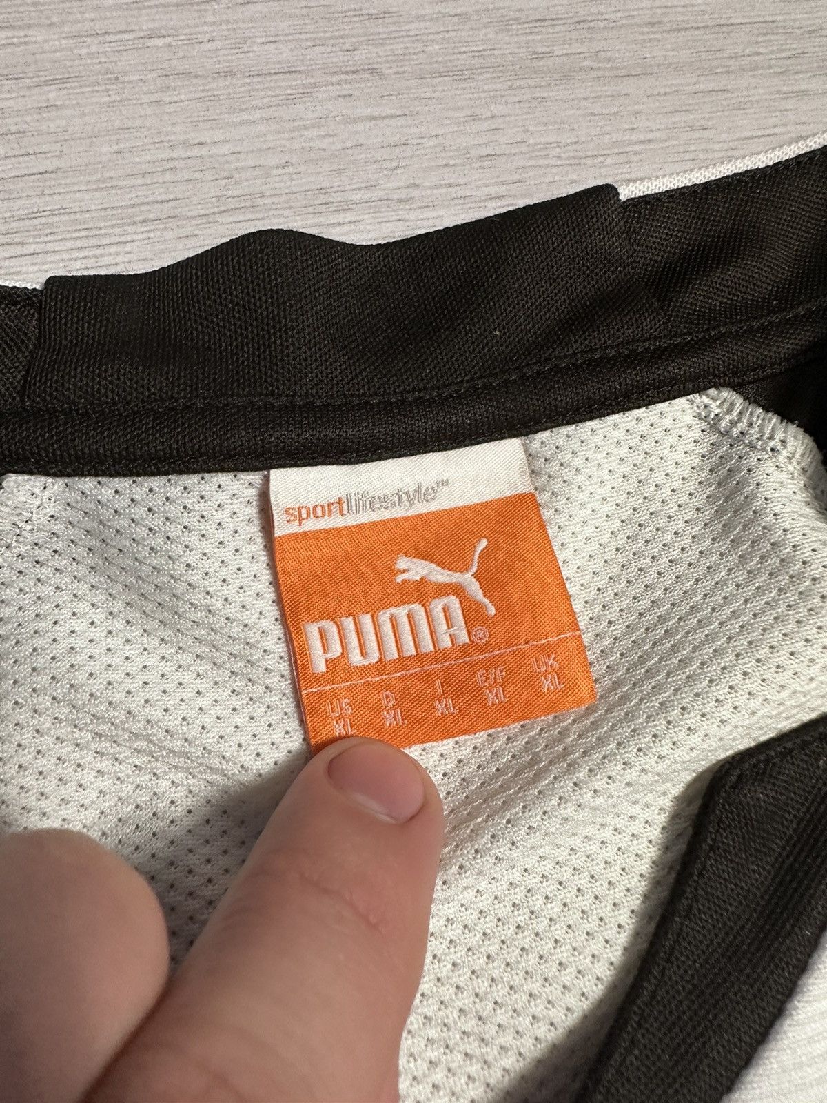 Puma × Vintage Vintage Puma New Castle soccer jersey long sleeve size XL Size US XL / EU 56 / 4 - 3 Thumbnail