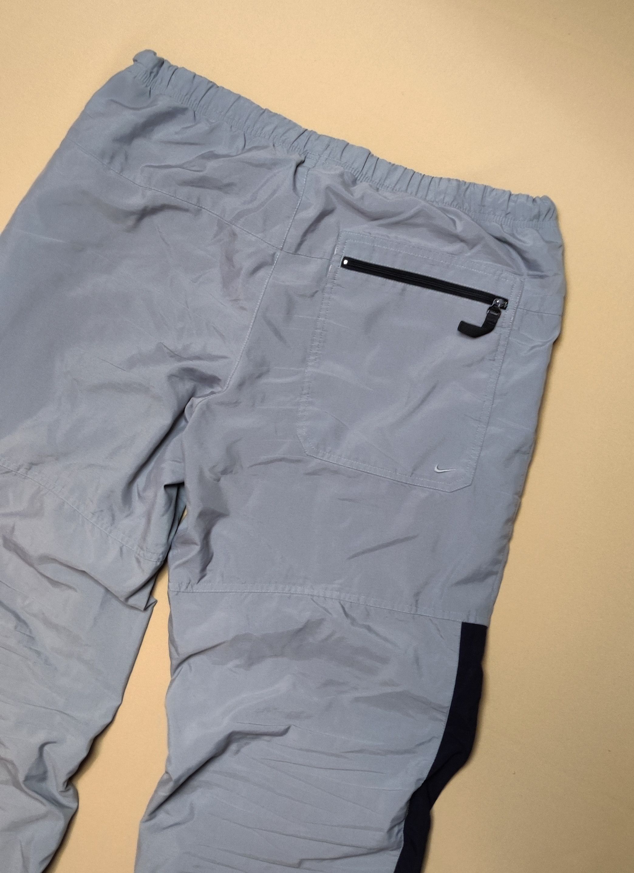 Nike × Vintage Vintage Y2K Nike Nylon Drill Track Pants (Size L) Size US 34 / EU 50 - 8 Thumbnail