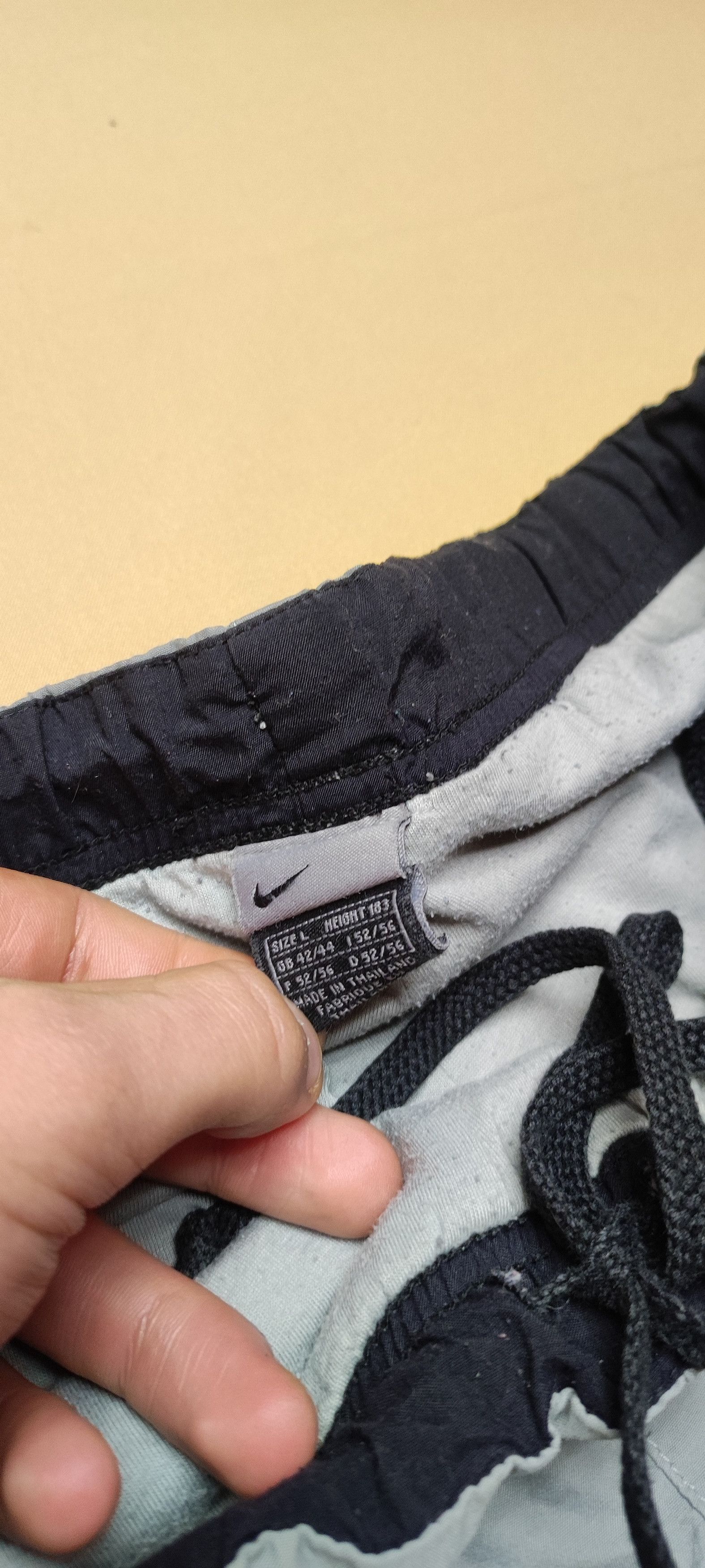 Nike × Vintage Vintage Y2K Nike Nylon Drill Track Pants (Size L) Size US 34 / EU 50 - 15 Thumbnail