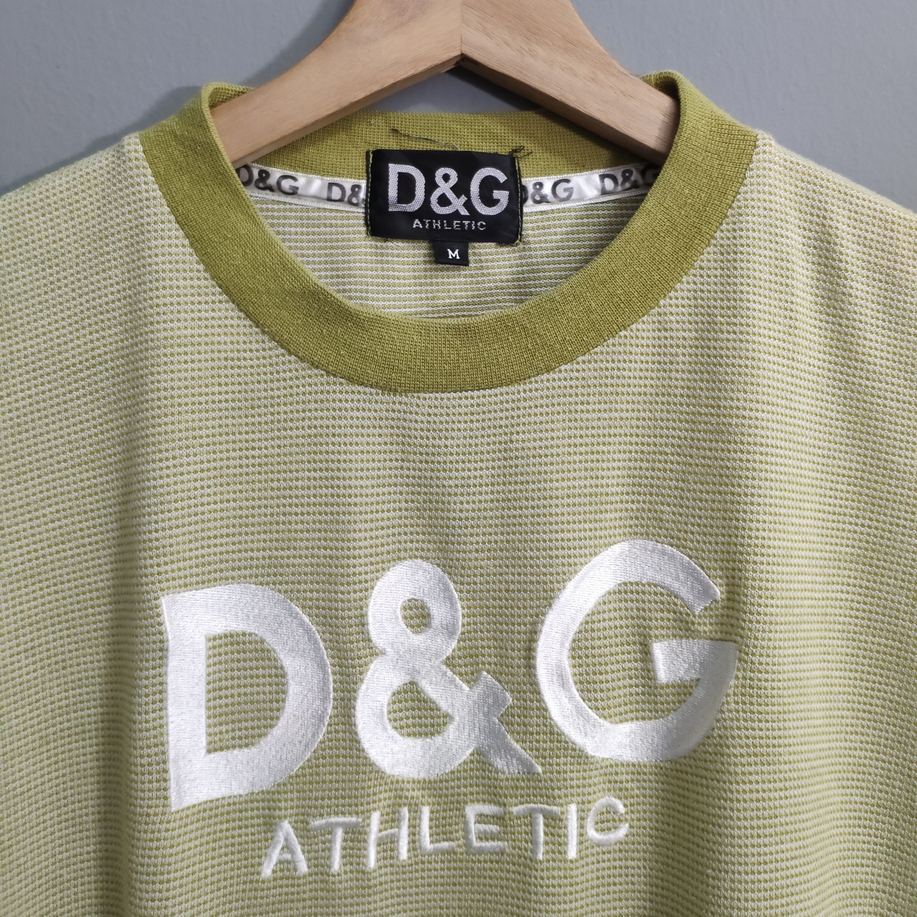 Dolce & Gabbana × Vintage Vintage Dolce and Gabbana Athletic T-Shirt Size US M / EU 48-50 / 2 - 4 Thumbnail
