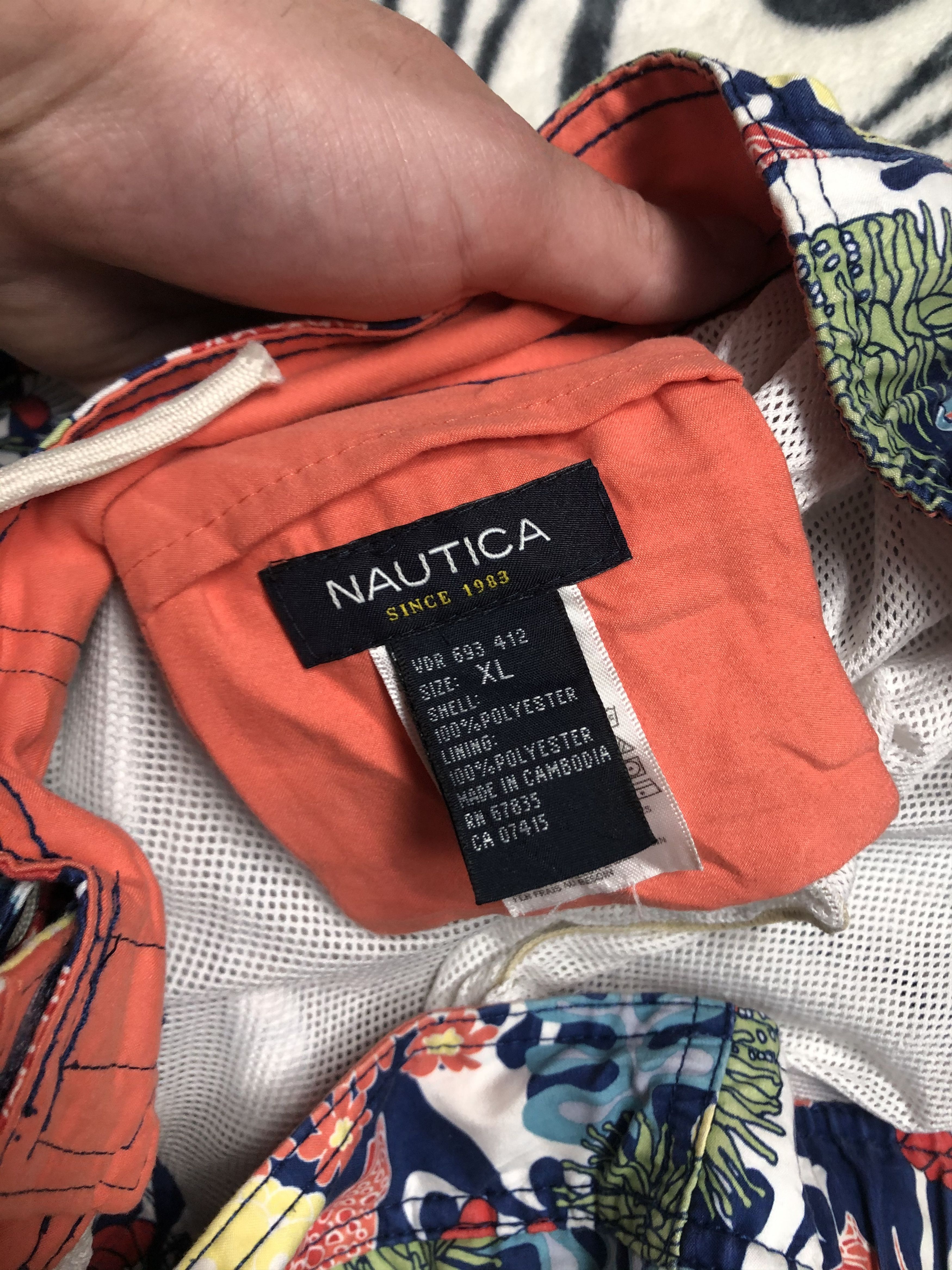 Nautica × Vintage Nautica Vintage Mens Nylon Shorts Size US 36 / EU 52 - 2 Thumbnail