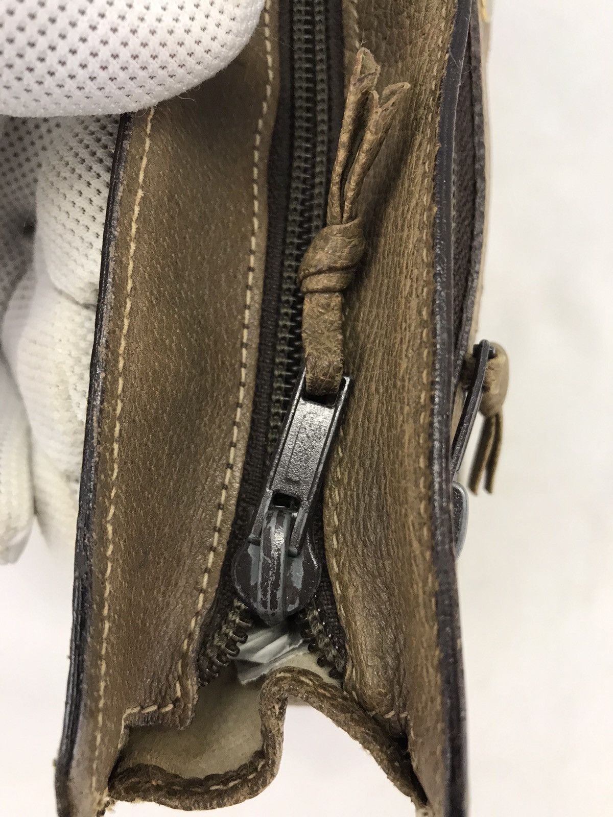 Gucci Authentic Gucci Plus Cluthbag pochette Size ONE SIZE - 11 Thumbnail