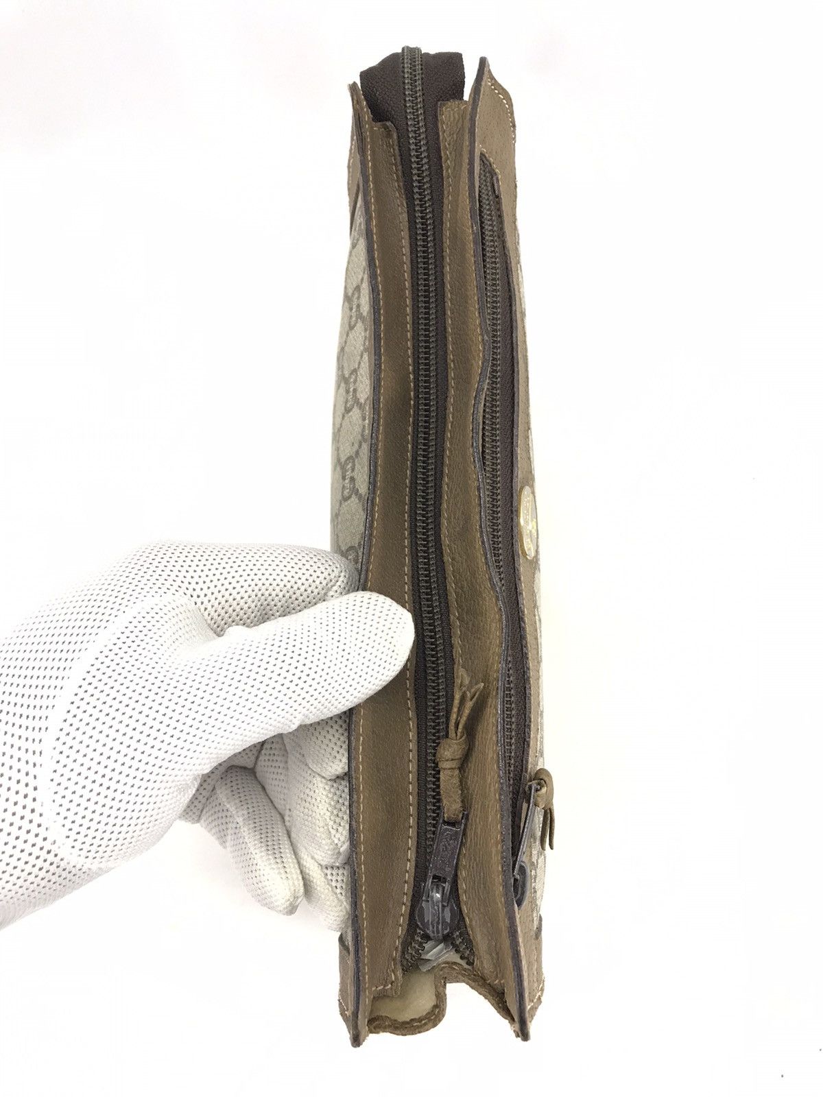 Gucci Authentic Gucci Plus Cluthbag pochette Size ONE SIZE - 10 Thumbnail