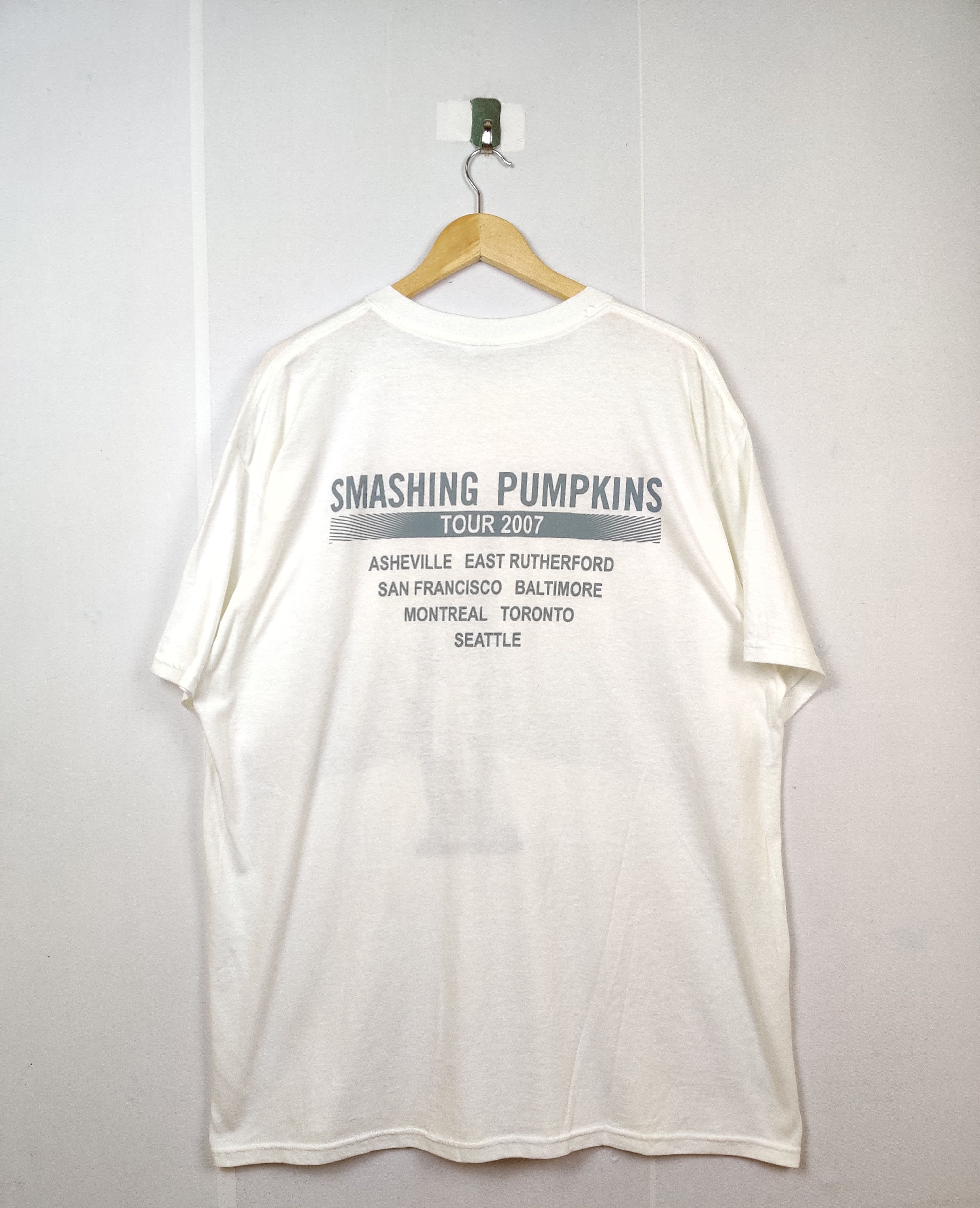 Band Tees Vintage Smashing Pumpkins Tour Band Tee Tshirt Size US XXL / EU 58 / 5 - 10 Thumbnail