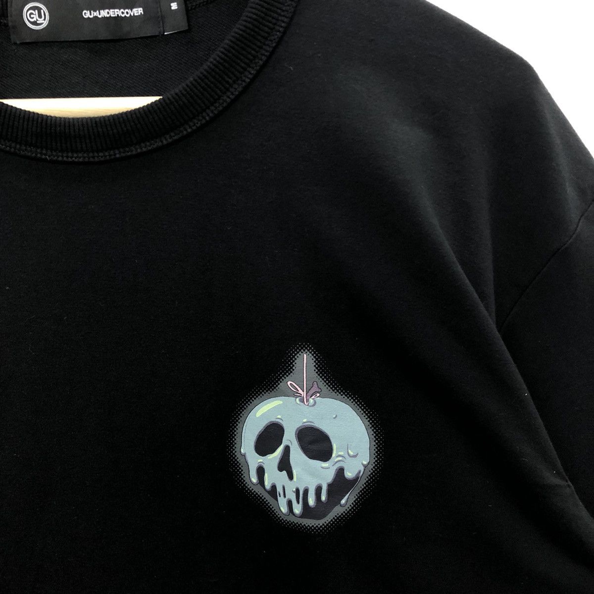 GU × Undercover Undercover X GU Freedom Apple Disney Tshirt Size US M / EU 48-50 / 2 - 5 Thumbnail