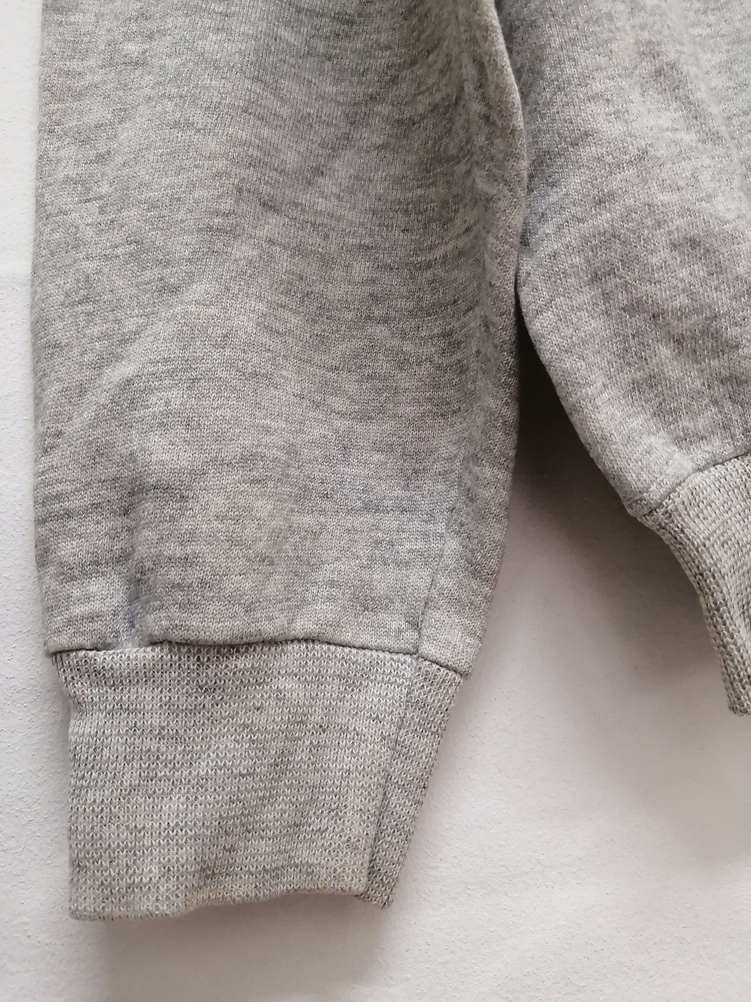 Vintage Vintage HANES Rowes Wharf Sweatshirt - Size XL Size US XL / EU 56 / 4 - 3 Thumbnail