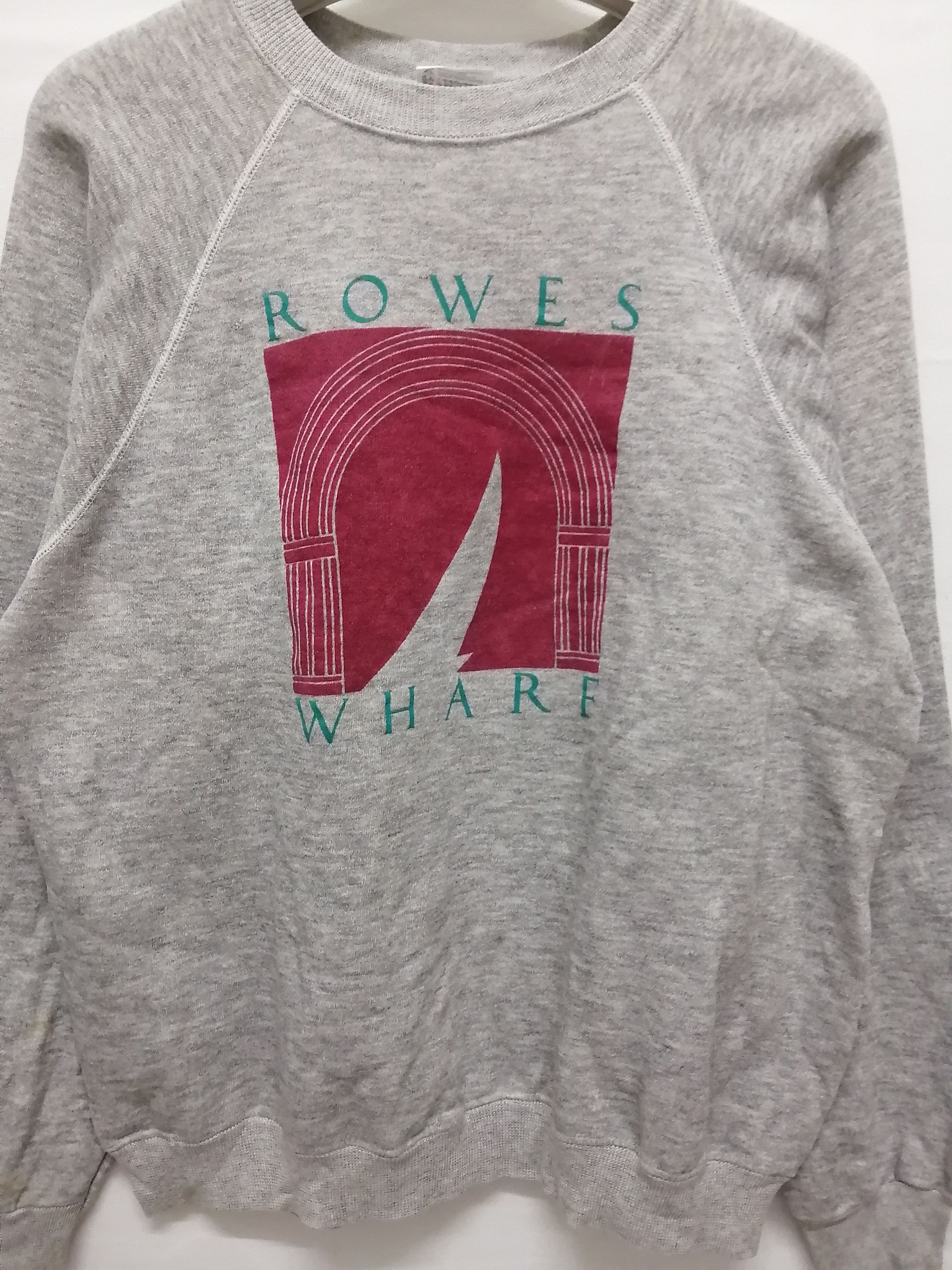 Vintage Vintage HANES Rowes Wharf Sweatshirt - Size XL Size US XL / EU 56 / 4 - 8 Thumbnail