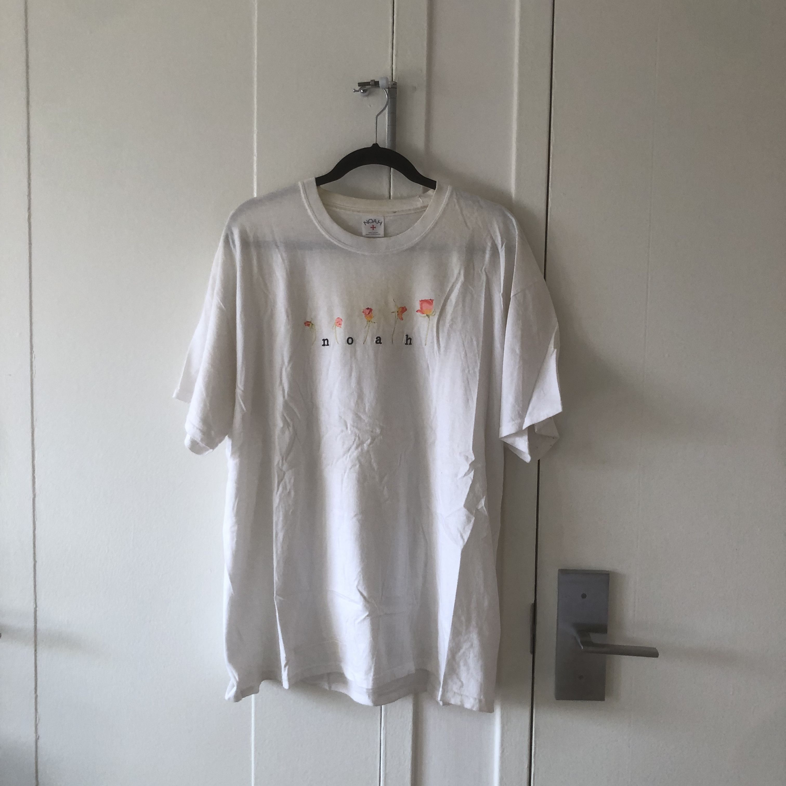 Noah Noah Wilted Flowers Tee Size US XL / EU 56 / 4 - 1 Thumbnail
