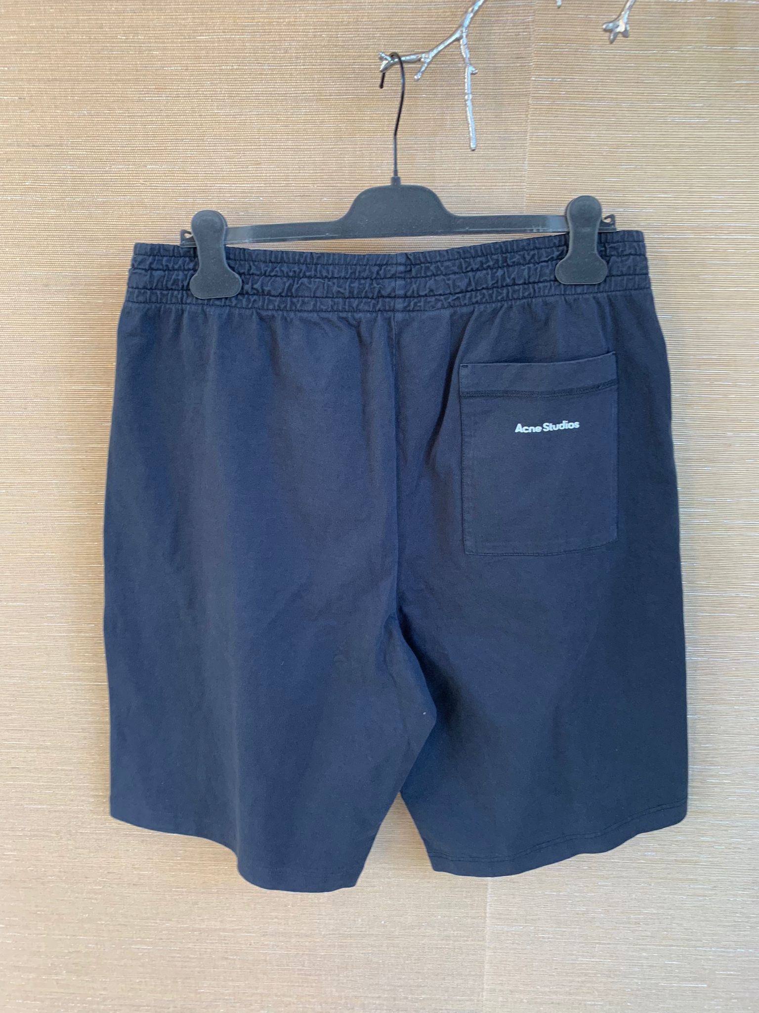 Acne Studios Logo Sweat Shorts in Black Size US 36 / EU 52 - 2 Thumbnail