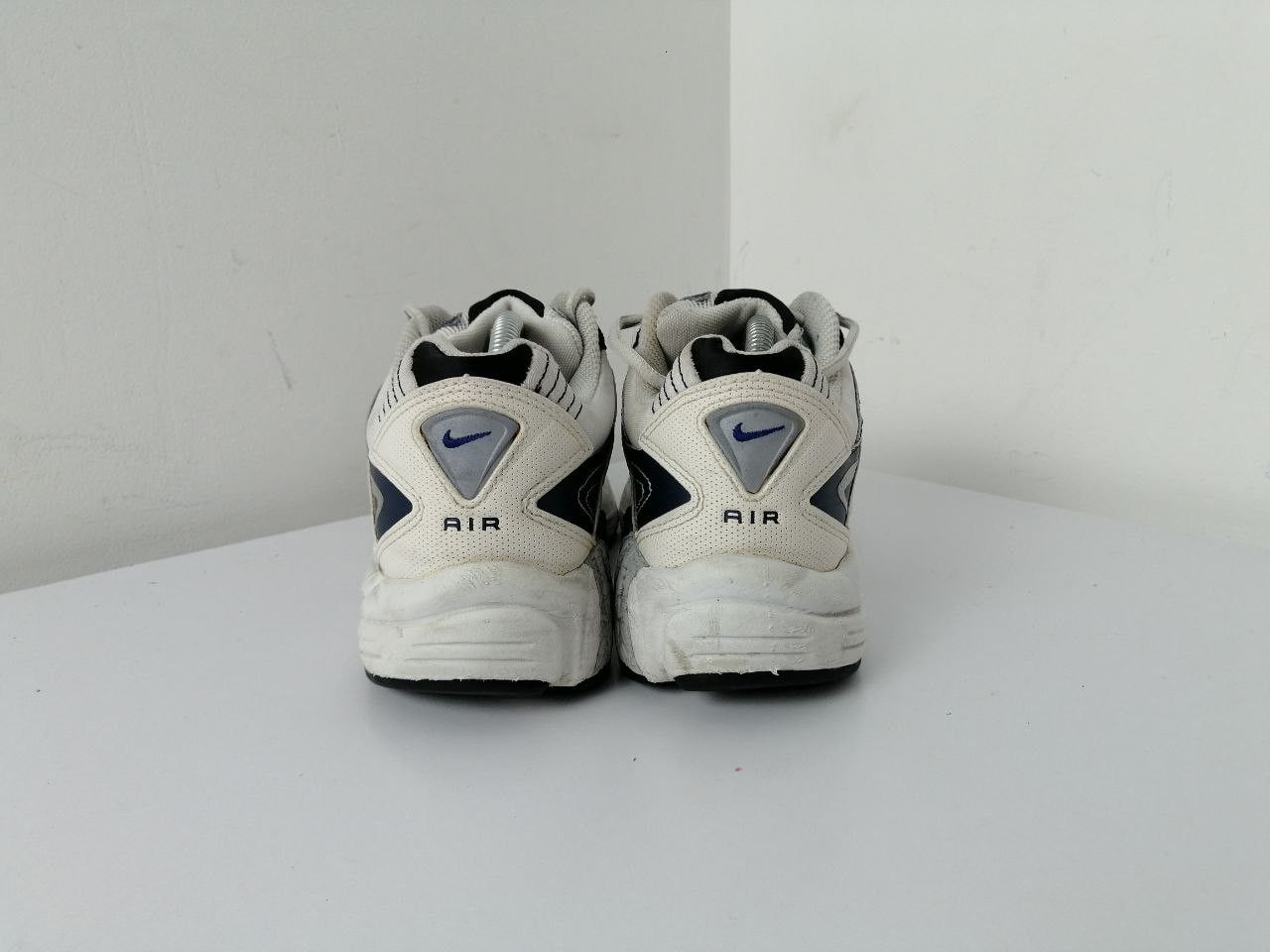 Nike Vintage nike sneakers 2001 Size US 9.5 / EU 42-43 - 9 Thumbnail