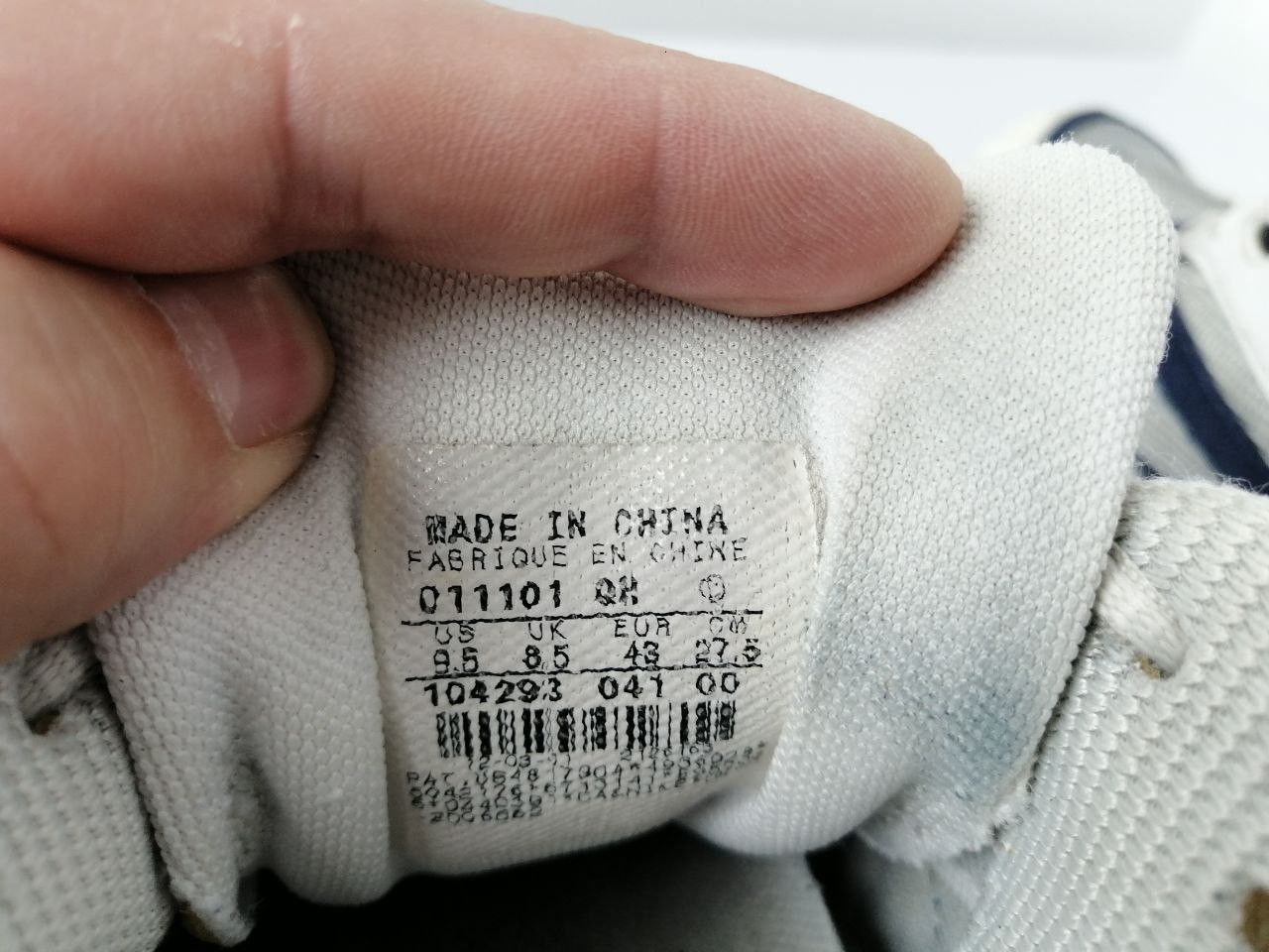 Nike Vintage nike sneakers 2001 Size US 9.5 / EU 42-43 - 5 Thumbnail