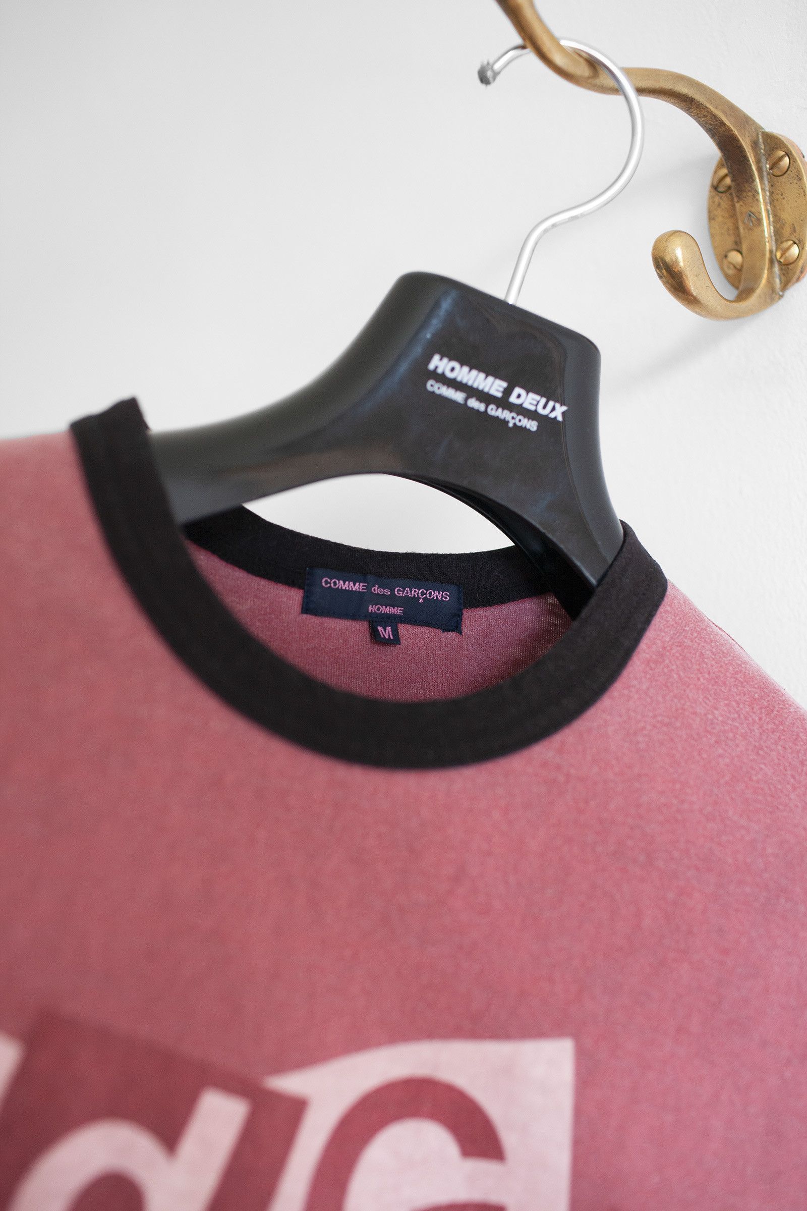 Comme des Garcons Homme SS2005 COMME des GARCONS HOMME LOGO PRINT T-SHIRT Size US M / EU 48-50 / 2 - 6 Thumbnail