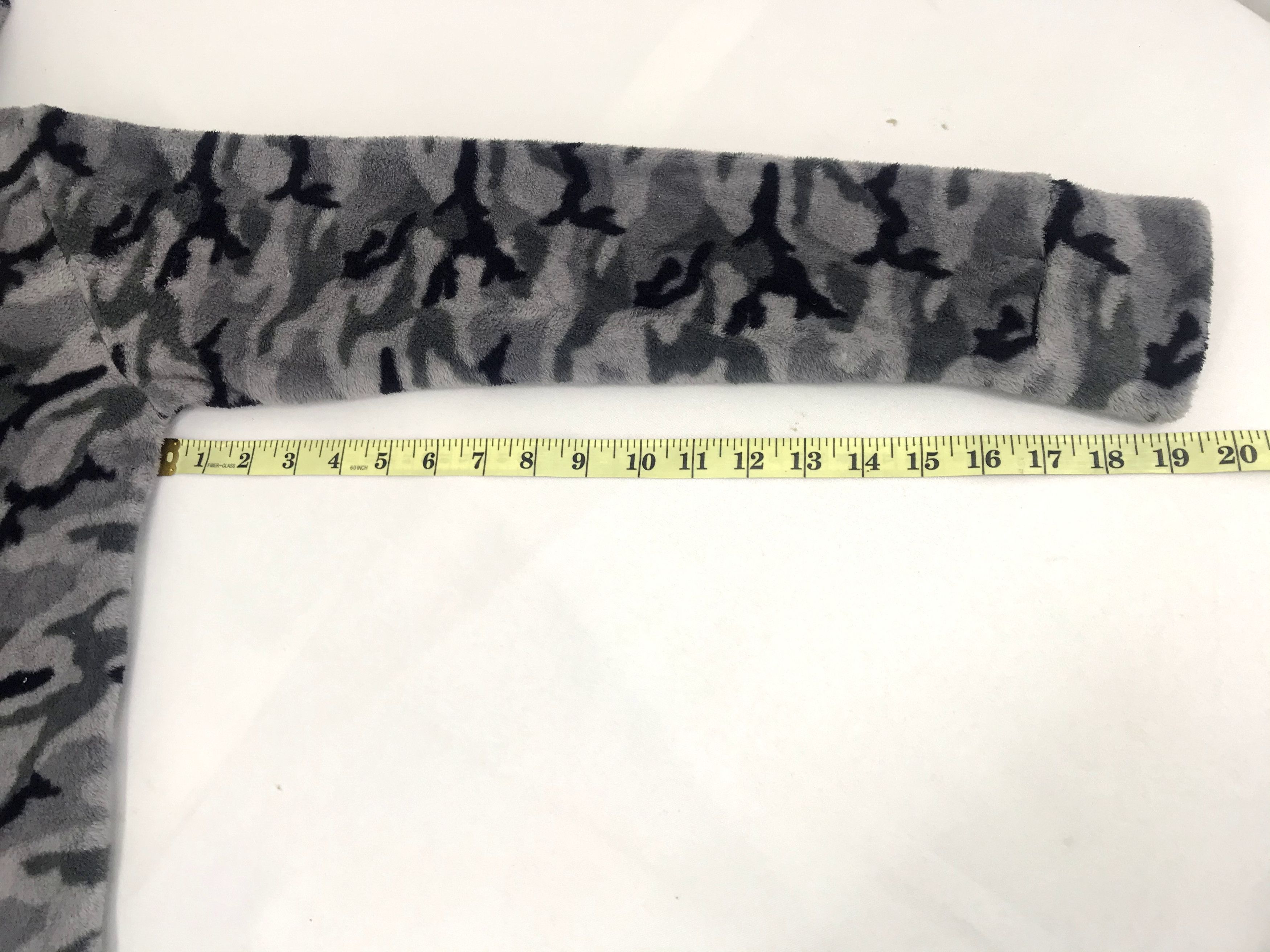 Japanese Brand Vintage Camouflage Style Fleece Hoodie Jacket Shirt Size US M / EU 48-50 / 2 - 10 Thumbnail
