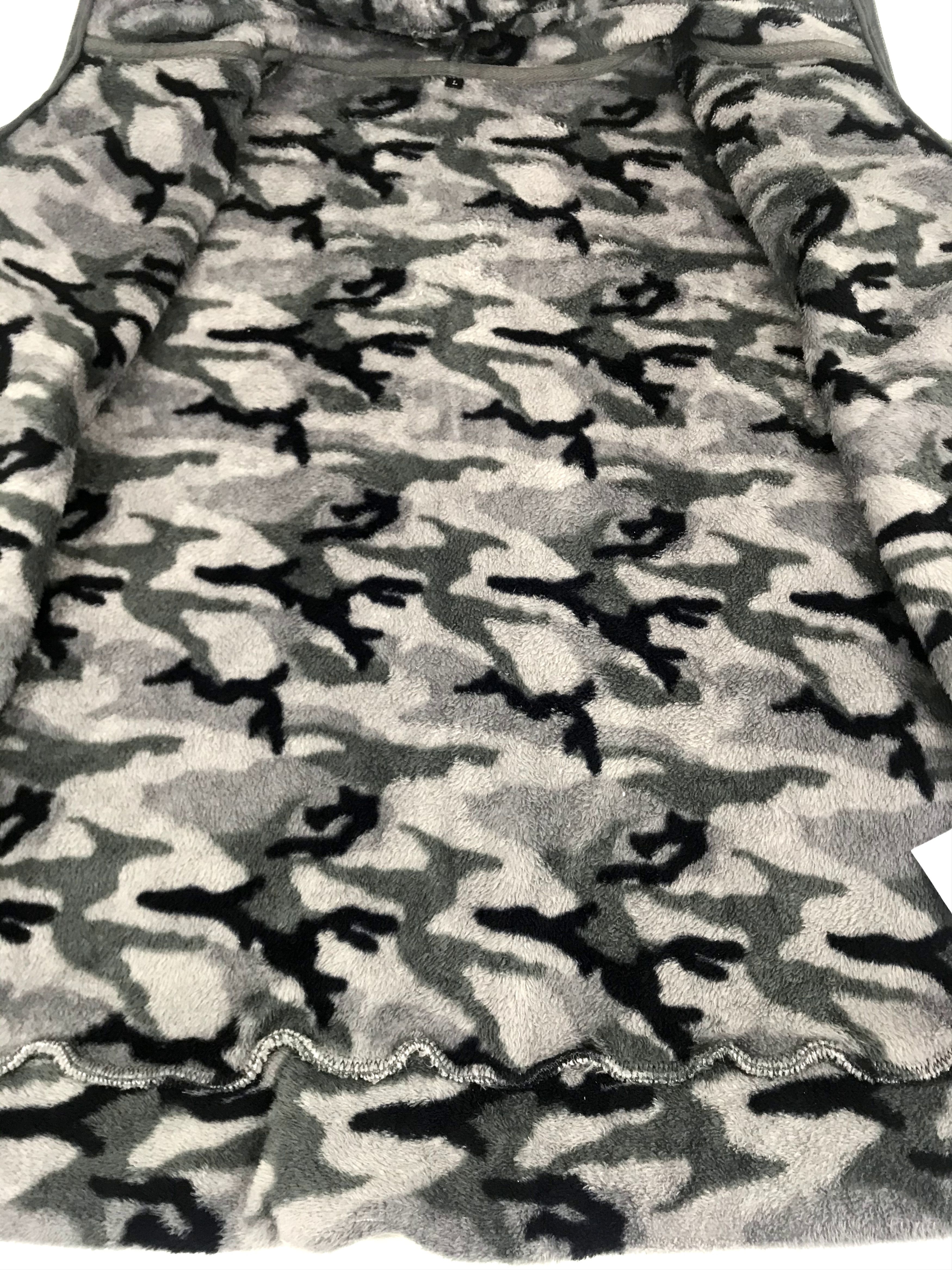 Japanese Brand Vintage Camouflage Style Fleece Hoodie Jacket Shirt Size US M / EU 48-50 / 2 - 5 Thumbnail