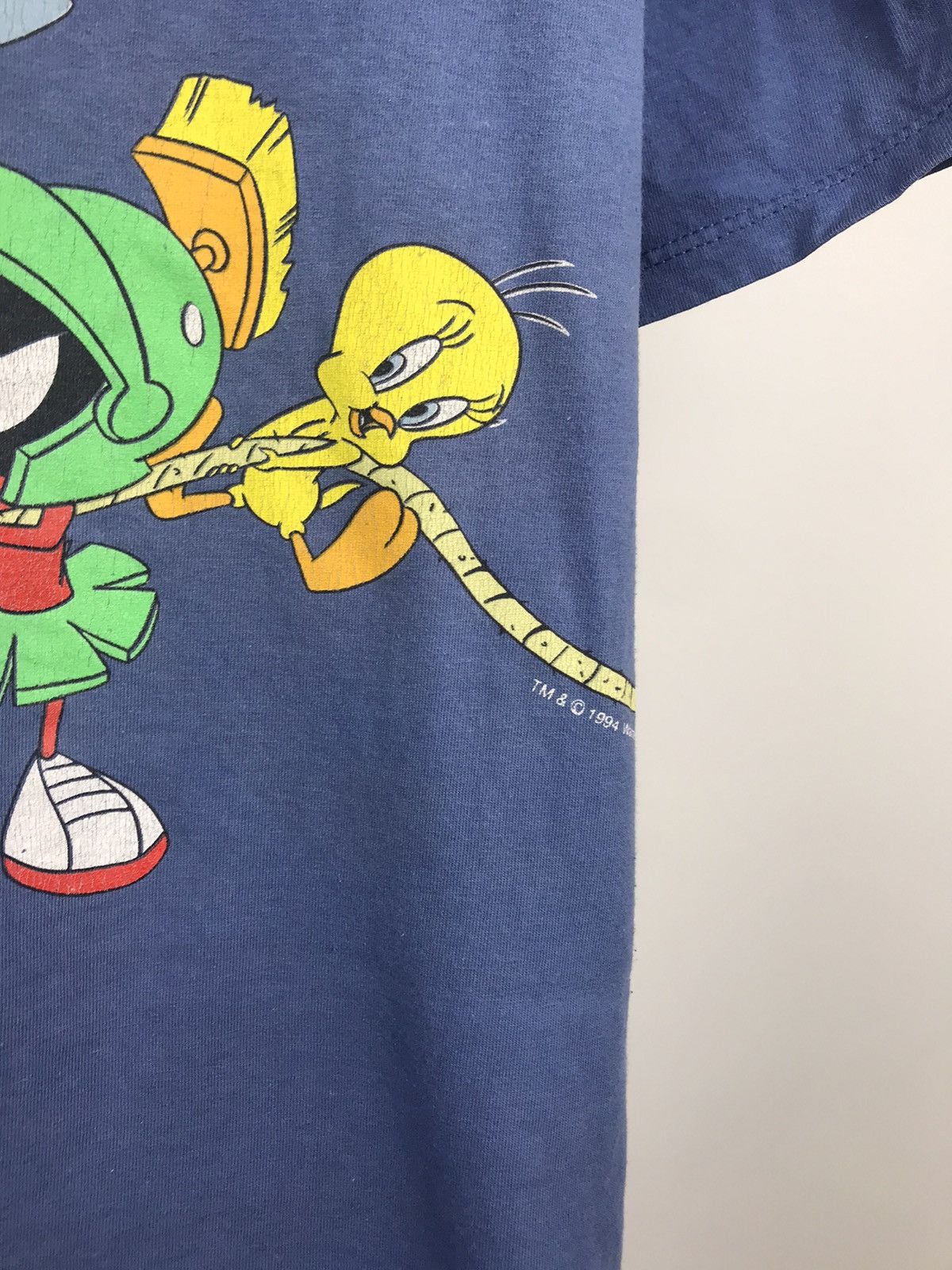 Vintage Vintage 1994 Warner Bros Full Printed Oversized Tee Size US XL / EU 56 / 4 - 9 Thumbnail