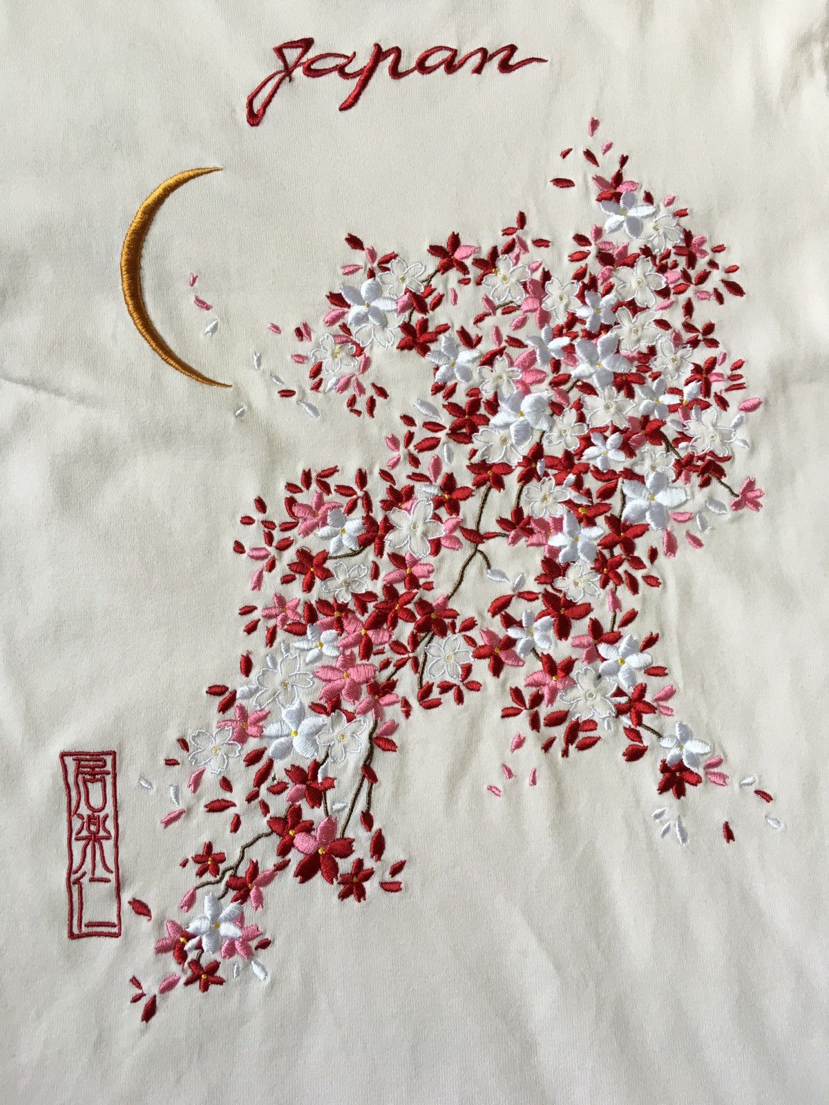 Japanese Brand soft pink embroided tee Size US L / EU 52-54 / 3 - 6 Thumbnail