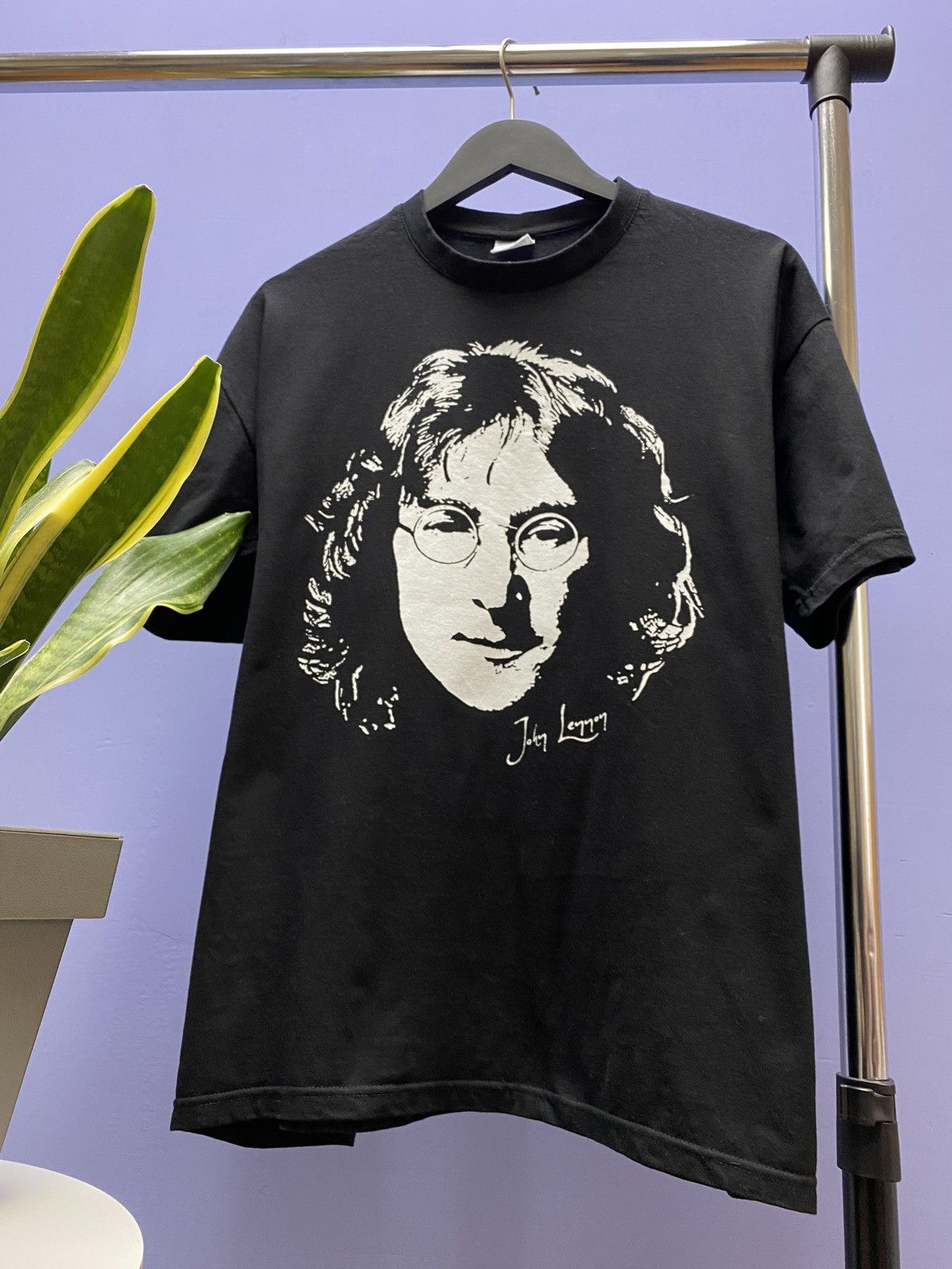Band Tees John Lennon T Shirt (The Beatles) Men’s L Black Big Logo Size US L / EU 52-54 / 3 - 4 Thumbnail