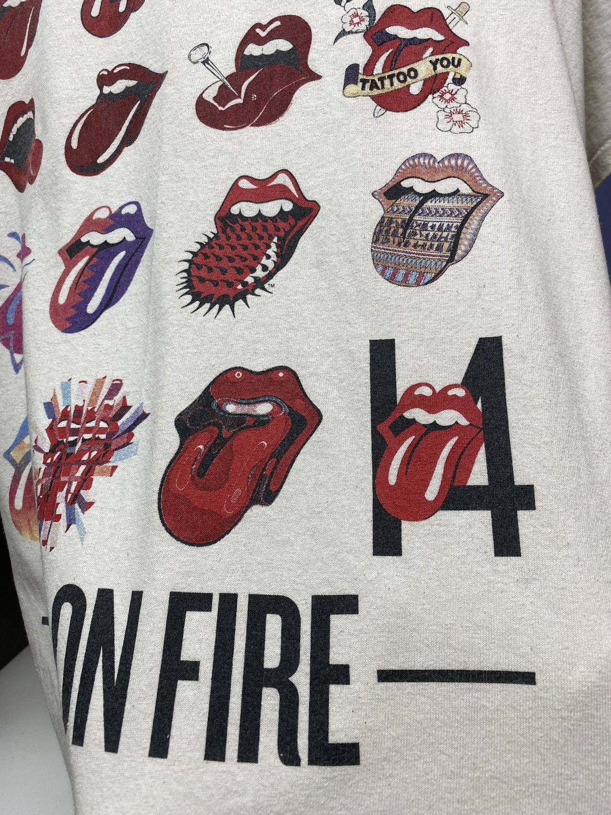 Band Tees The Rolling Stones 2014 Tour T Shirt Size US S / EU 44-46 / 1 - 6 Thumbnail