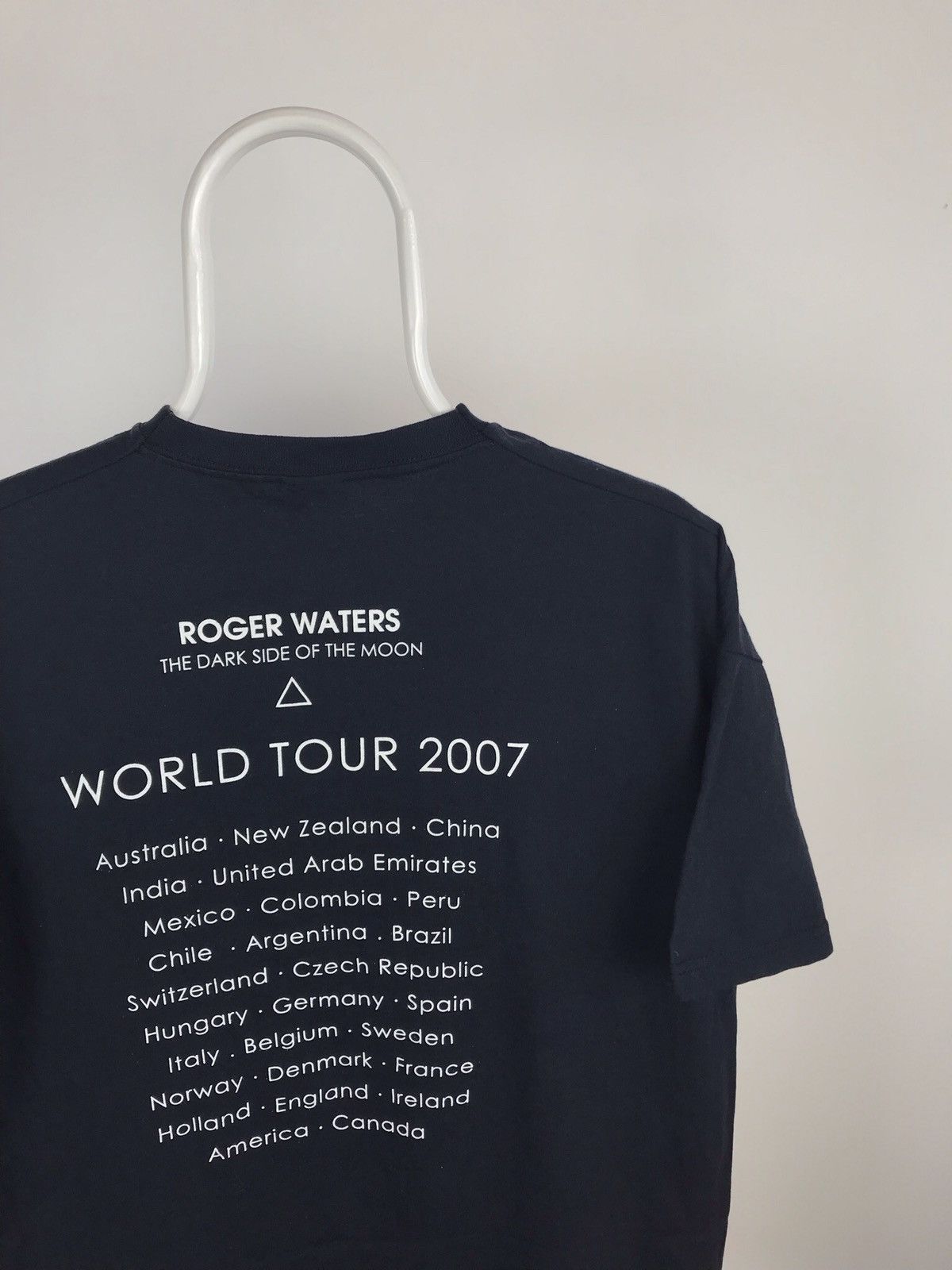 Vintage Vintage Roger Waters World Tour 2007 Dark Side Of The Moon Size US L / EU 52-54 / 3 - 4 Thumbnail