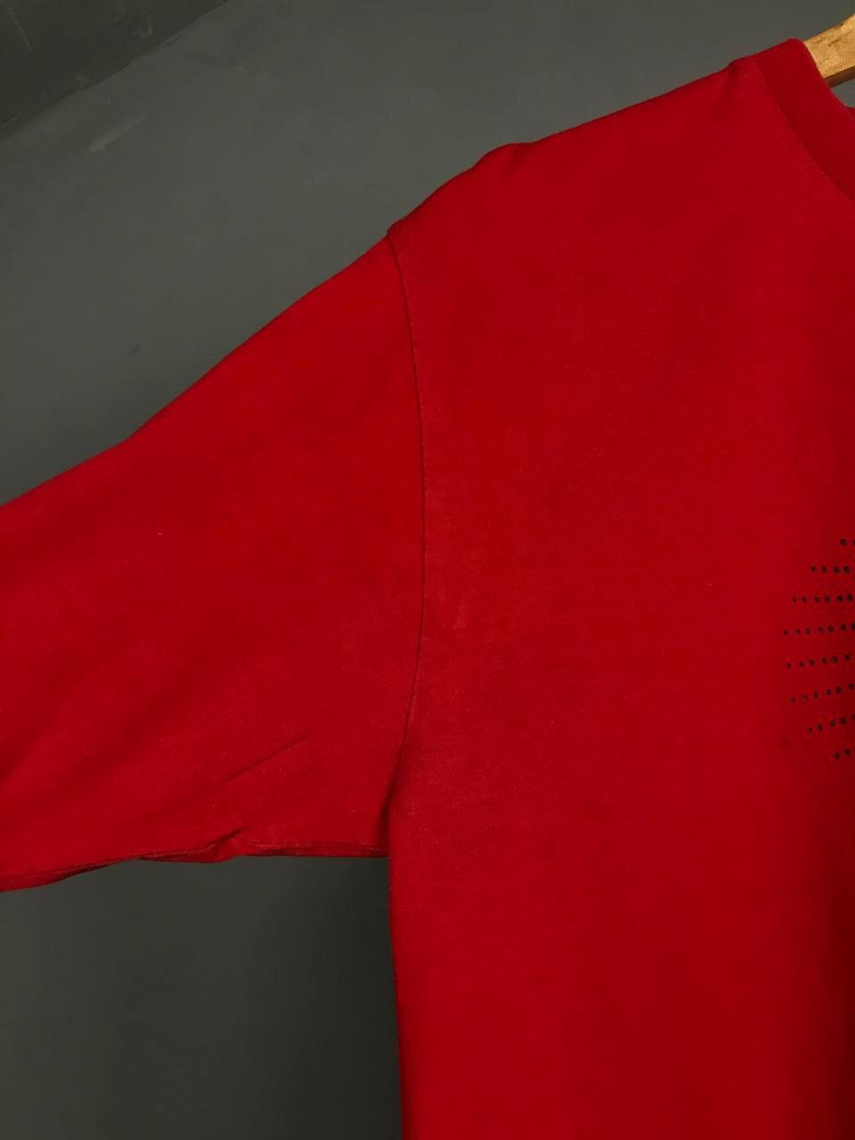 Other Nike swoosh streetwear vintage center logo red tee Size US S / EU 44-46 / 1 - 9 Thumbnail
