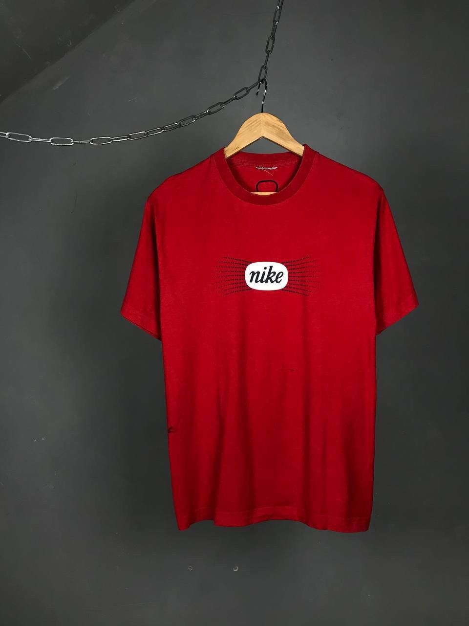 Other Nike swoosh streetwear vintage center logo red tee Size US S / EU 44-46 / 1 - 1 Thumbnail