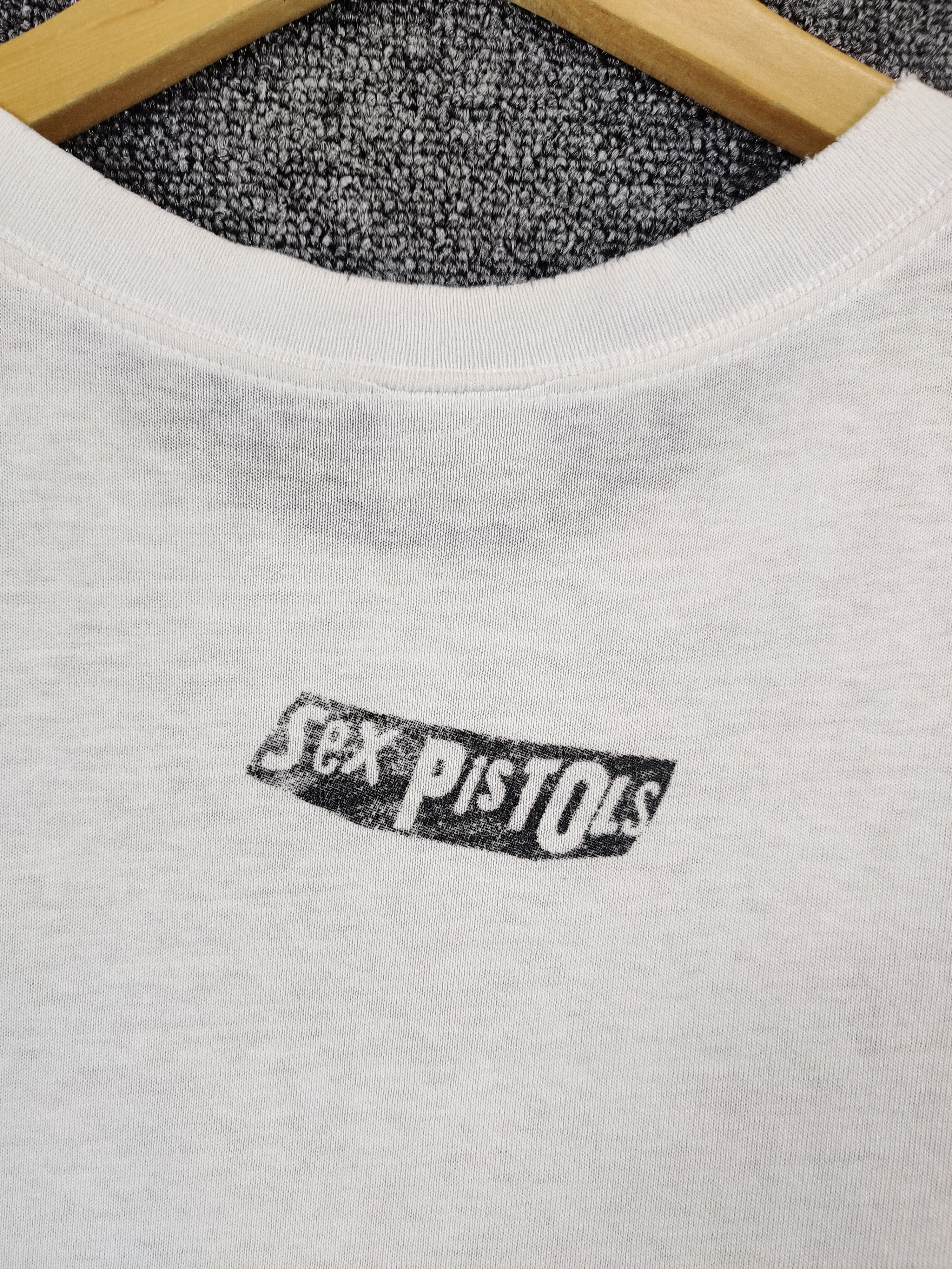 Band Tees Vintage Sex Pistol Rock Band Tee Tshirt Size US M / EU 48-50 / 2 - 6 Thumbnail