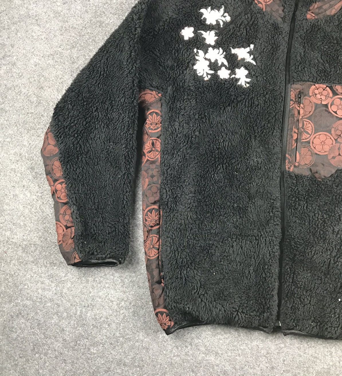 Japanese Brand × Vintage Vintage Karakuri Full Zipper fleece inspired by sukajan Size US XL / EU 56 / 4 - 6 Thumbnail
