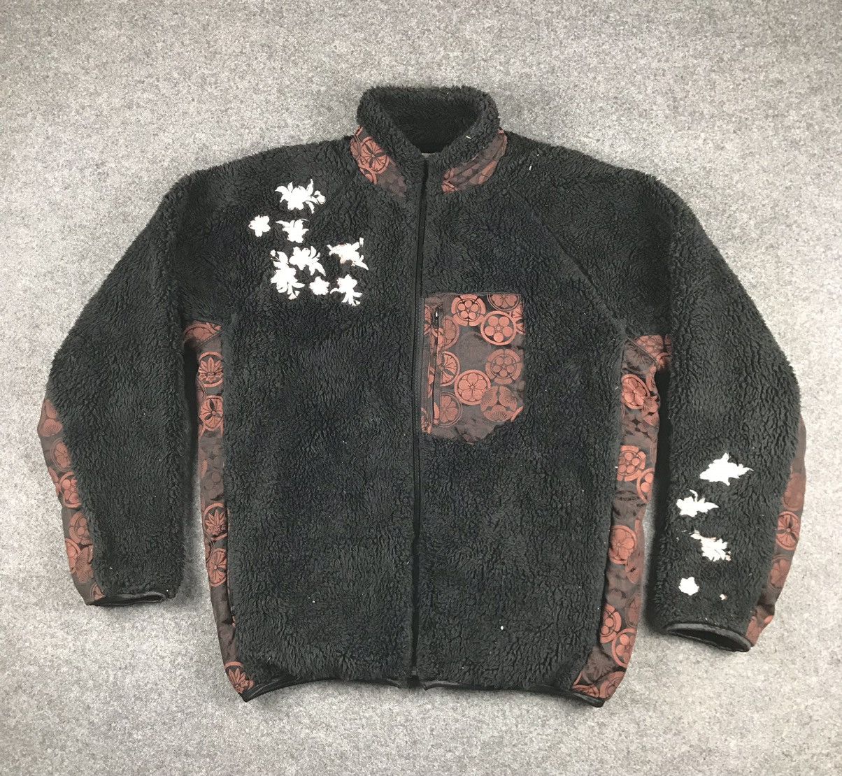 image of Sukajan Souvenir Jacket x Vintage Karakuri Full Zipper Fleece Inspired By Sukajan in Black (Size XL