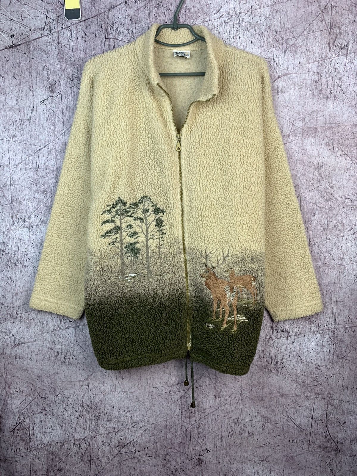 Vintage Vintage Acorn Fleece Jacket Animals Print Size US L / EU 52-54 / 3 - 1 Thumbnail
