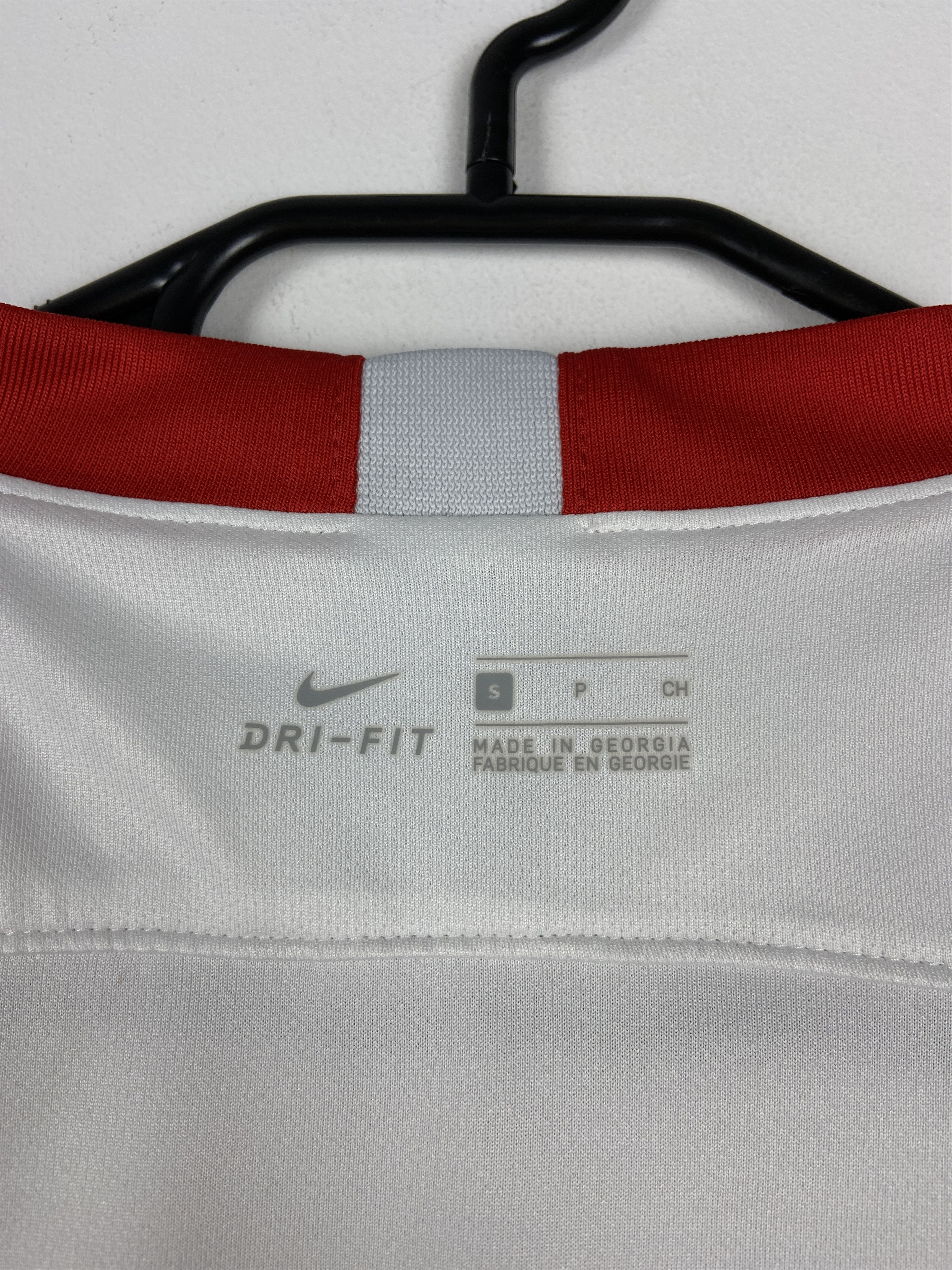 Nike Poland National Team 2018 Home Soccer Jersey Football Shirt Size US S / EU 44-46 / 1 - 11 Thumbnail