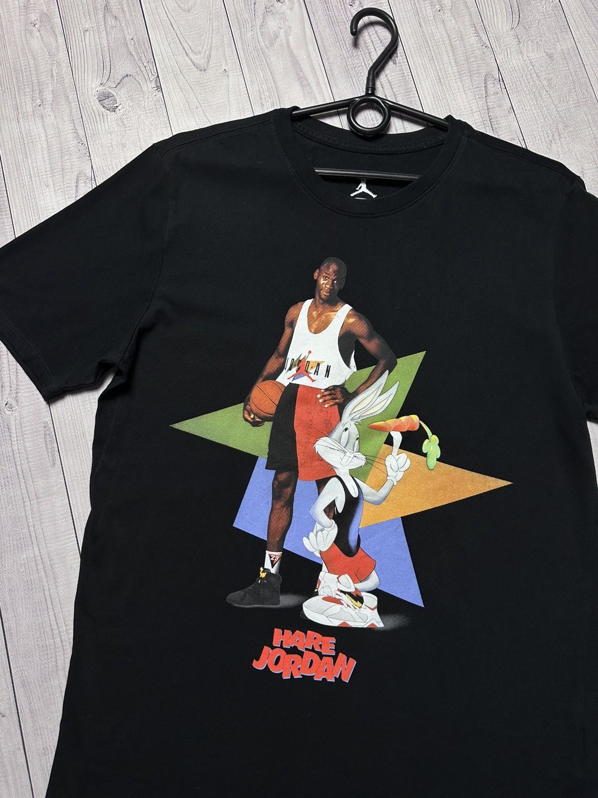 Cartoon Network × Jordan Brand Jordan x Looney Tunes tee rare size S/M Size US M / EU 48-50 / 2 - 2 Thumbnail