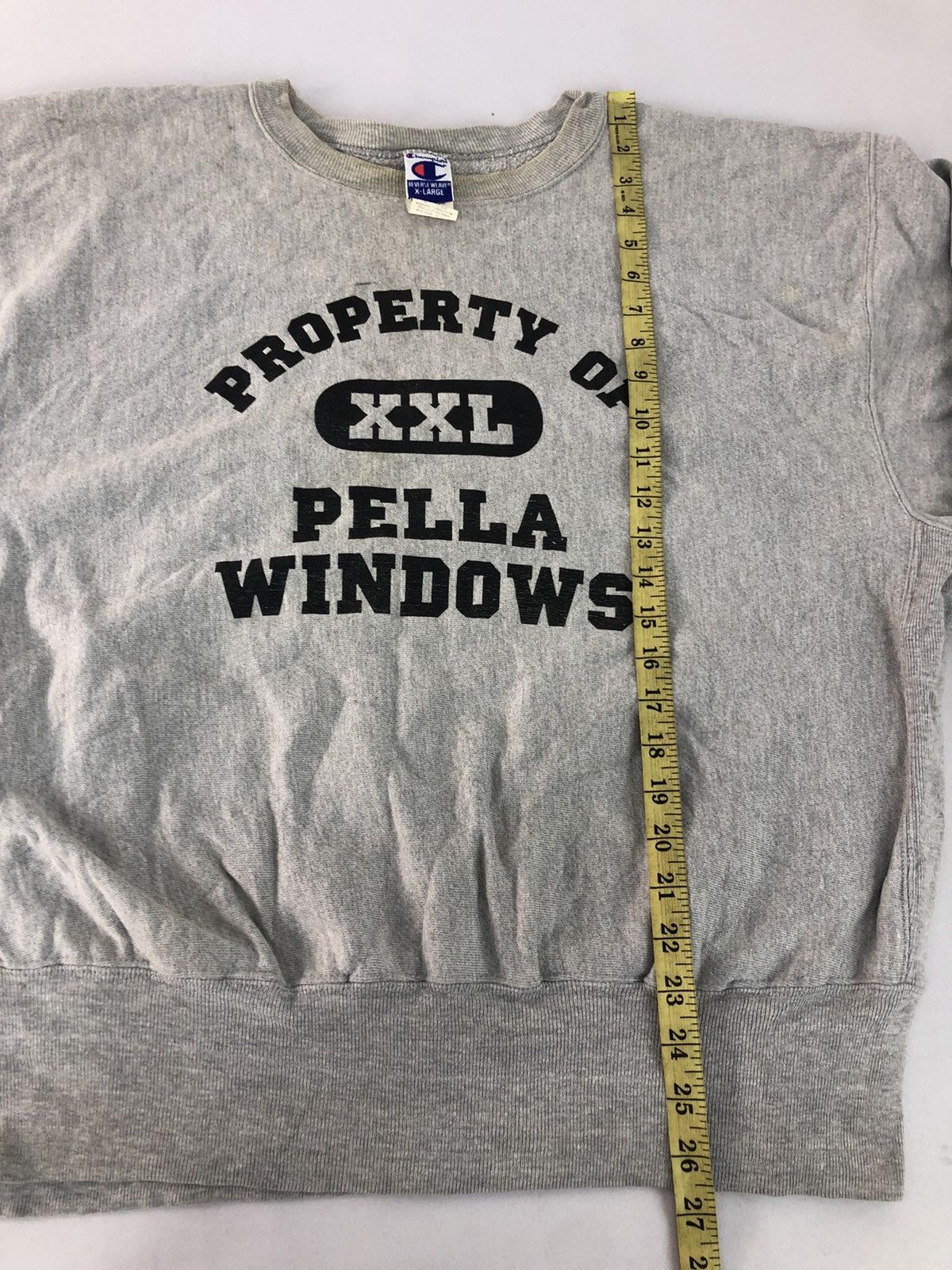 Champion × Vintage 90s Champion Property Of XXL Pella Windows Spell Out Size US XXL / EU 58 / 5 - 8 Thumbnail