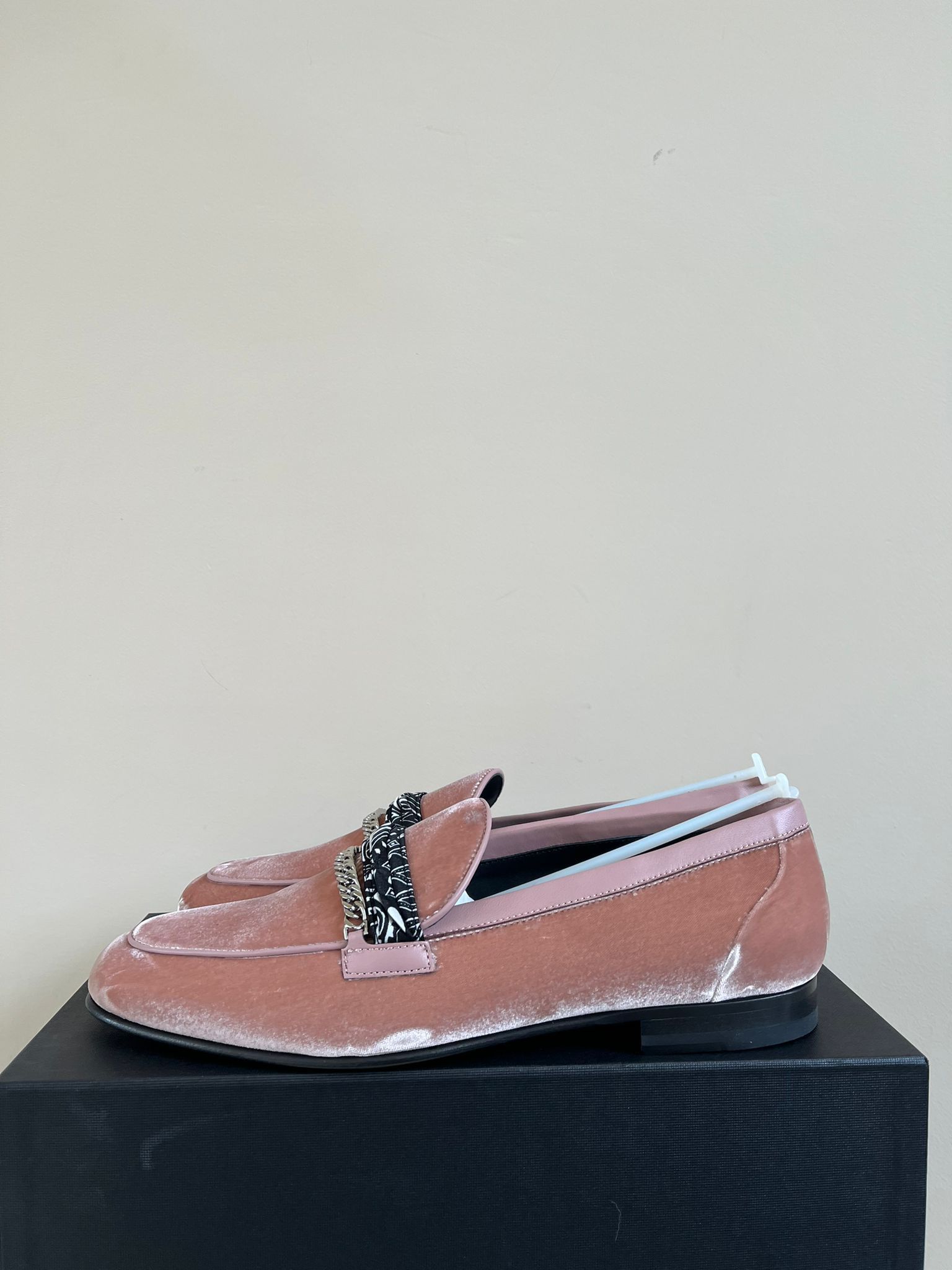 Amiri Bandana Chain Velvet Loafer in Salmon Size US 10 / EU 43 - 3 Thumbnail