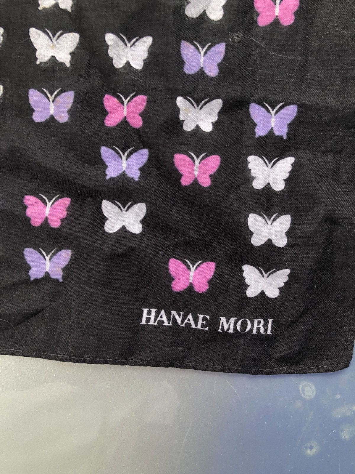 Designer Hanae Maori Handkerchief Pocket Square Butterfly Ovp Size ONE SIZE - 3 Thumbnail