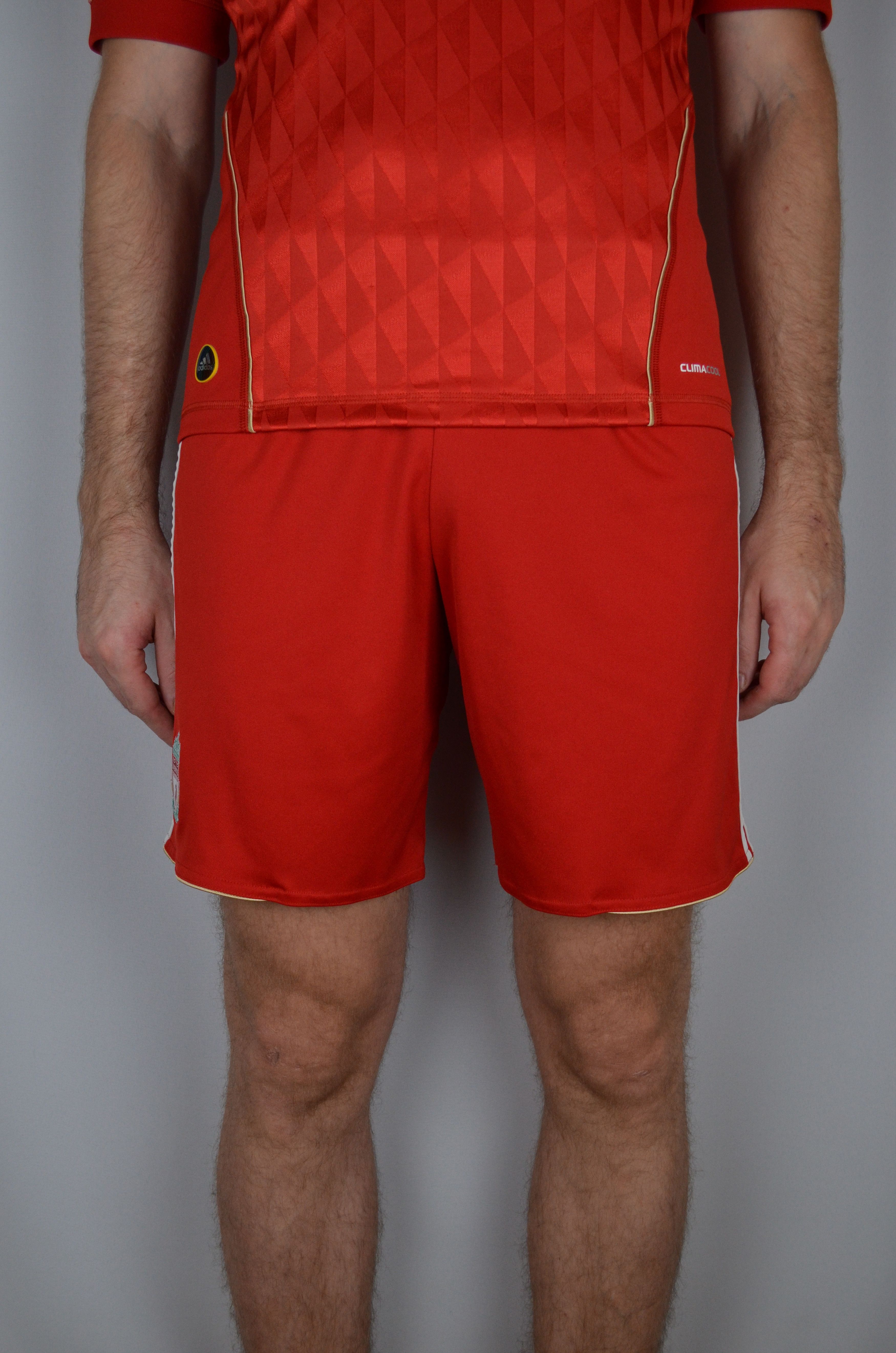 Adidas Liverpool Adidas Home Soccer Shorts Football Size US 34 / EU 50 - 13 Thumbnail