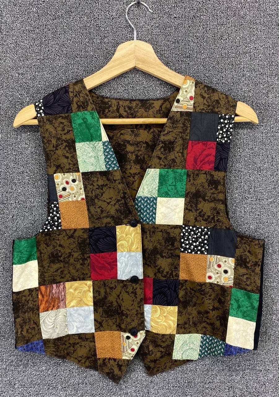 Japanese Brand Vintage Patchwork Multicolour Casual Vest Size M / US 6-8 / IT 42-44 - 1 Thumbnail