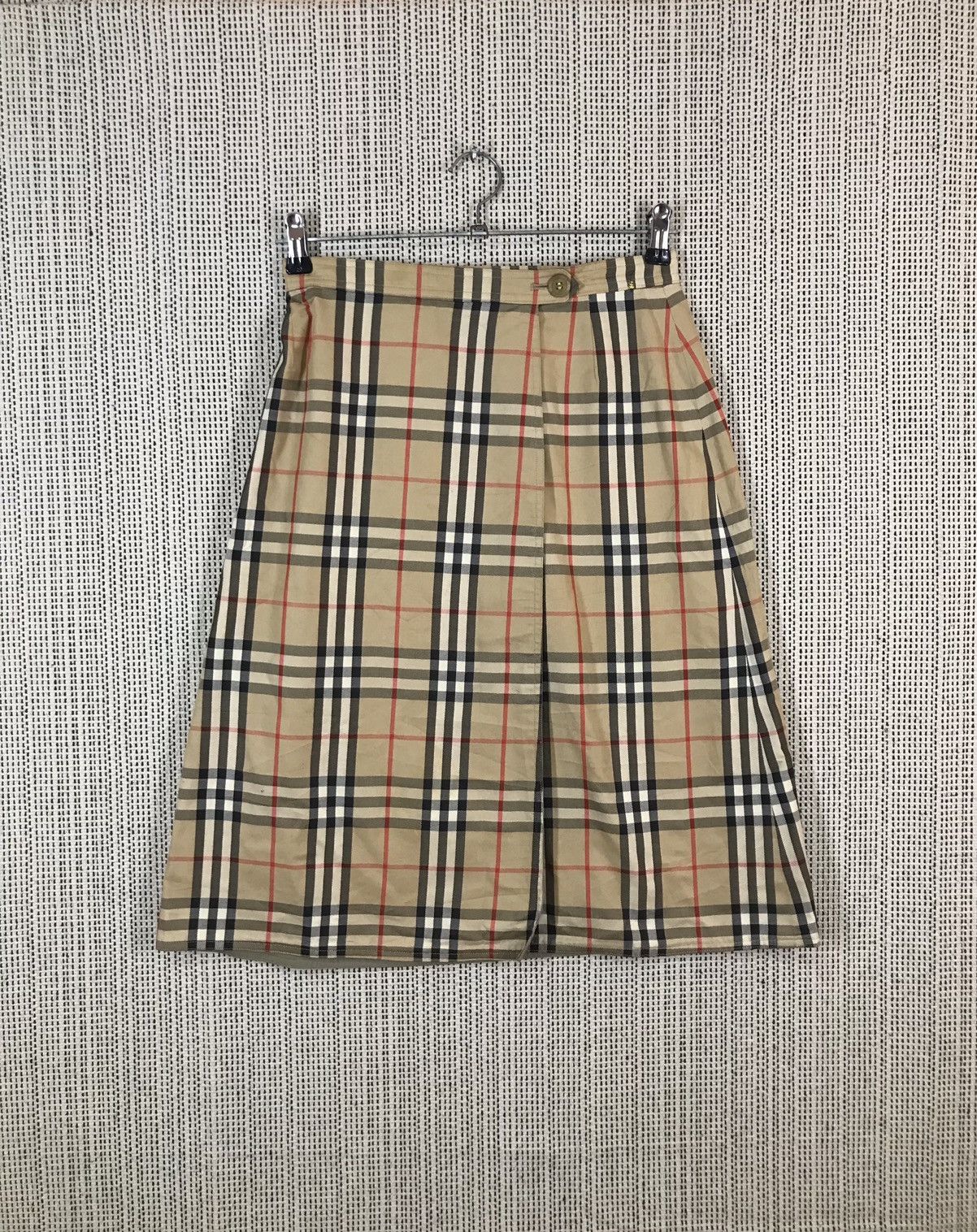 image of ly VTG Burberry's Nova Check Midi Skirt in Mix, Women's (Size 27)