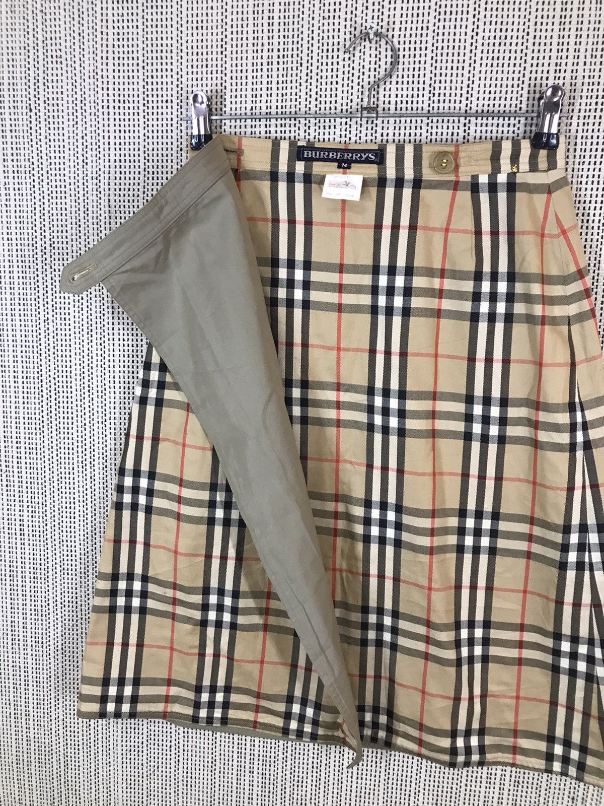 Burberry × Vintage ‼️RARELY VTG BURBERRY'S nova check midi skirt‼️ Size 27" / US 4 / IT 40 - 5 Thumbnail