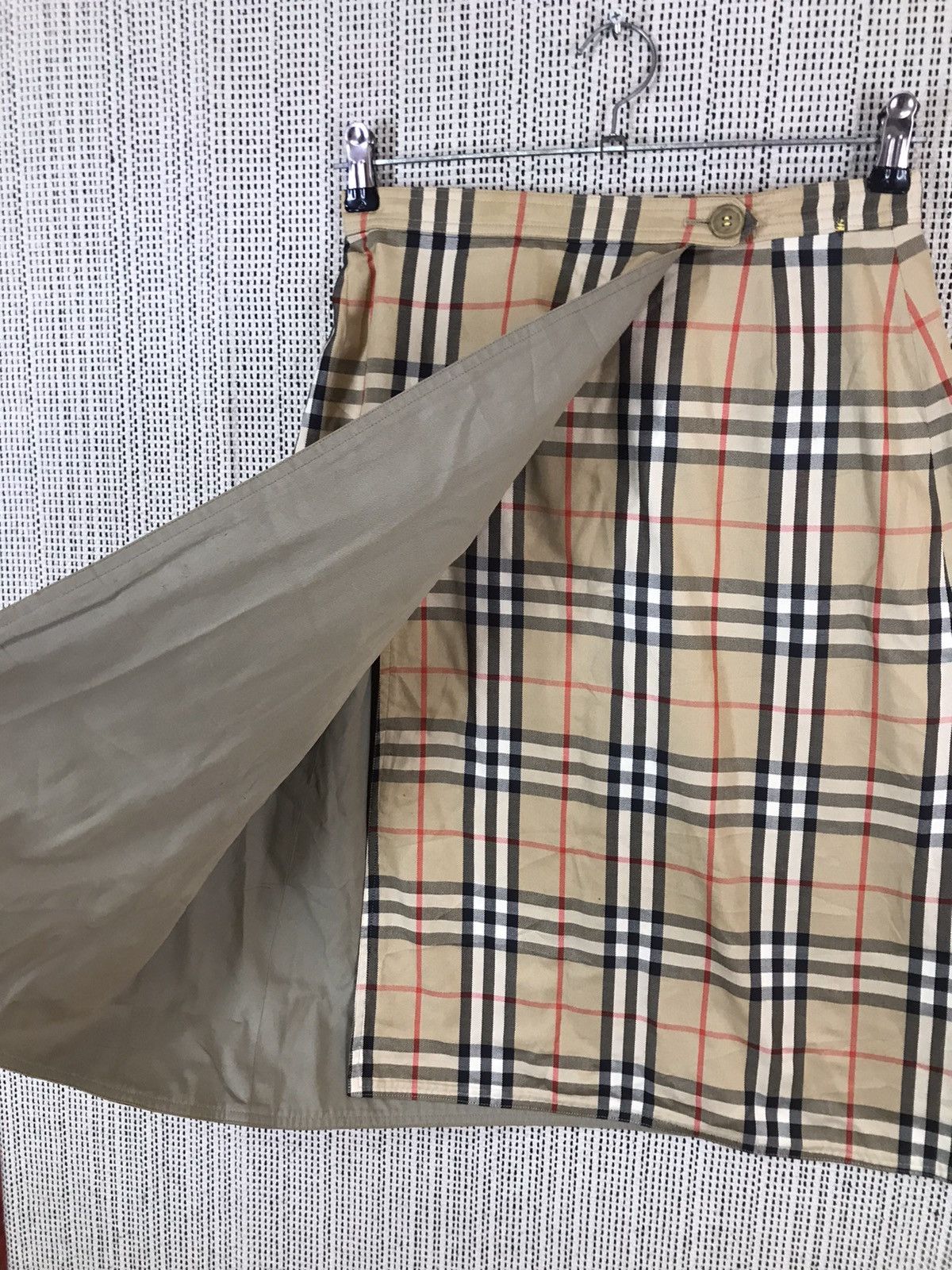 Burberry × Vintage ‼️RARELY VTG BURBERRY'S nova check midi skirt‼️ Size 27" / US 4 / IT 40 - 2 Thumbnail